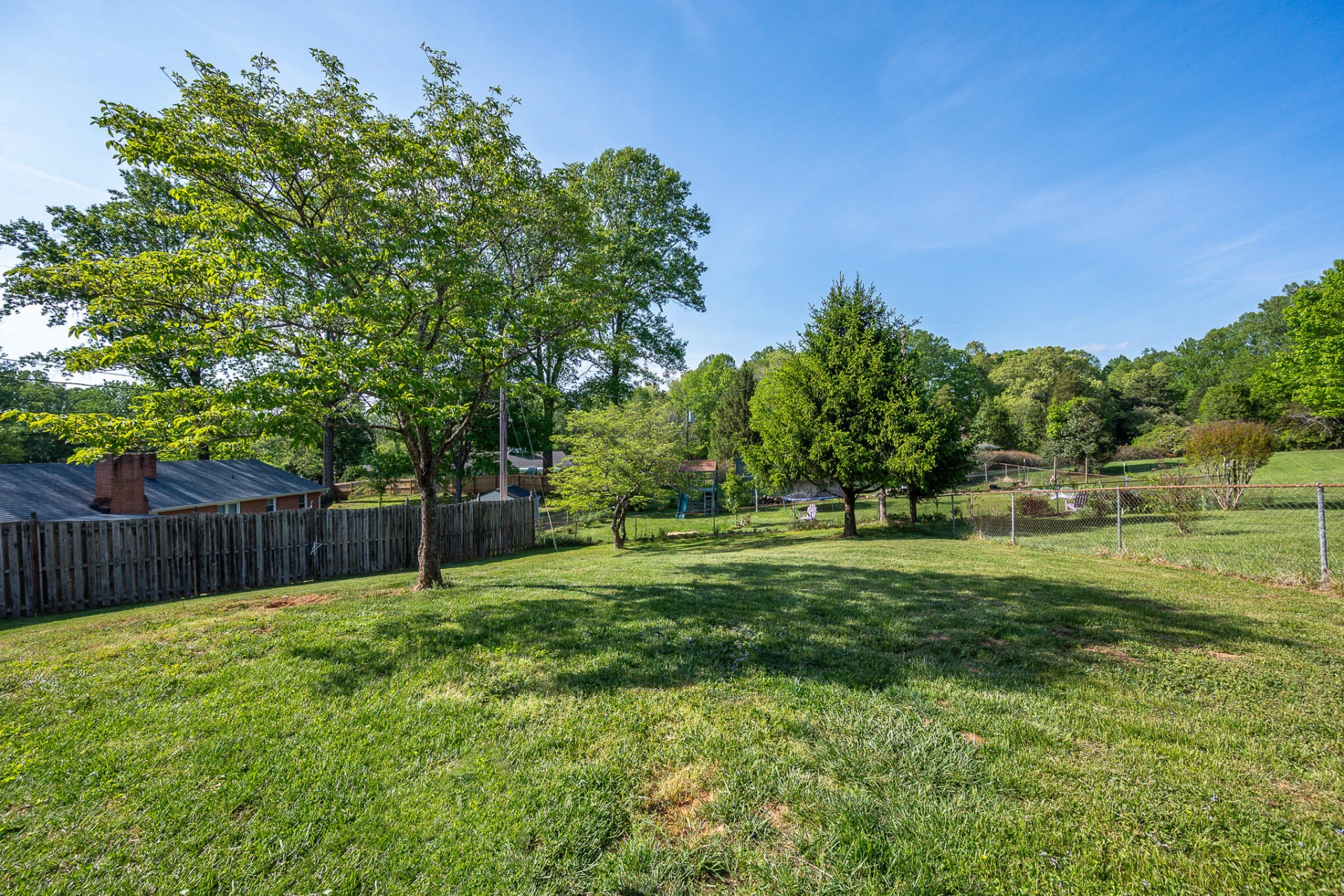 1235 Ashland CIR - Photo 39