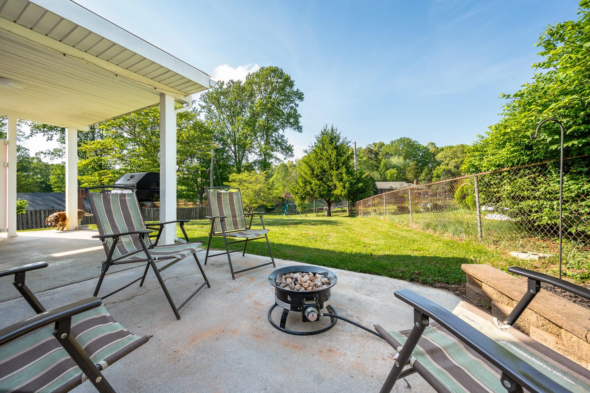 1235 Ashland CIR - Photo 40