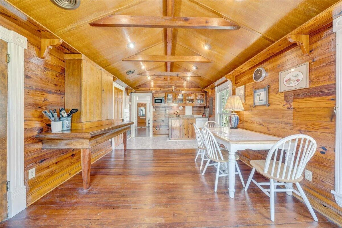 5297 Peaks RD - Photo 14