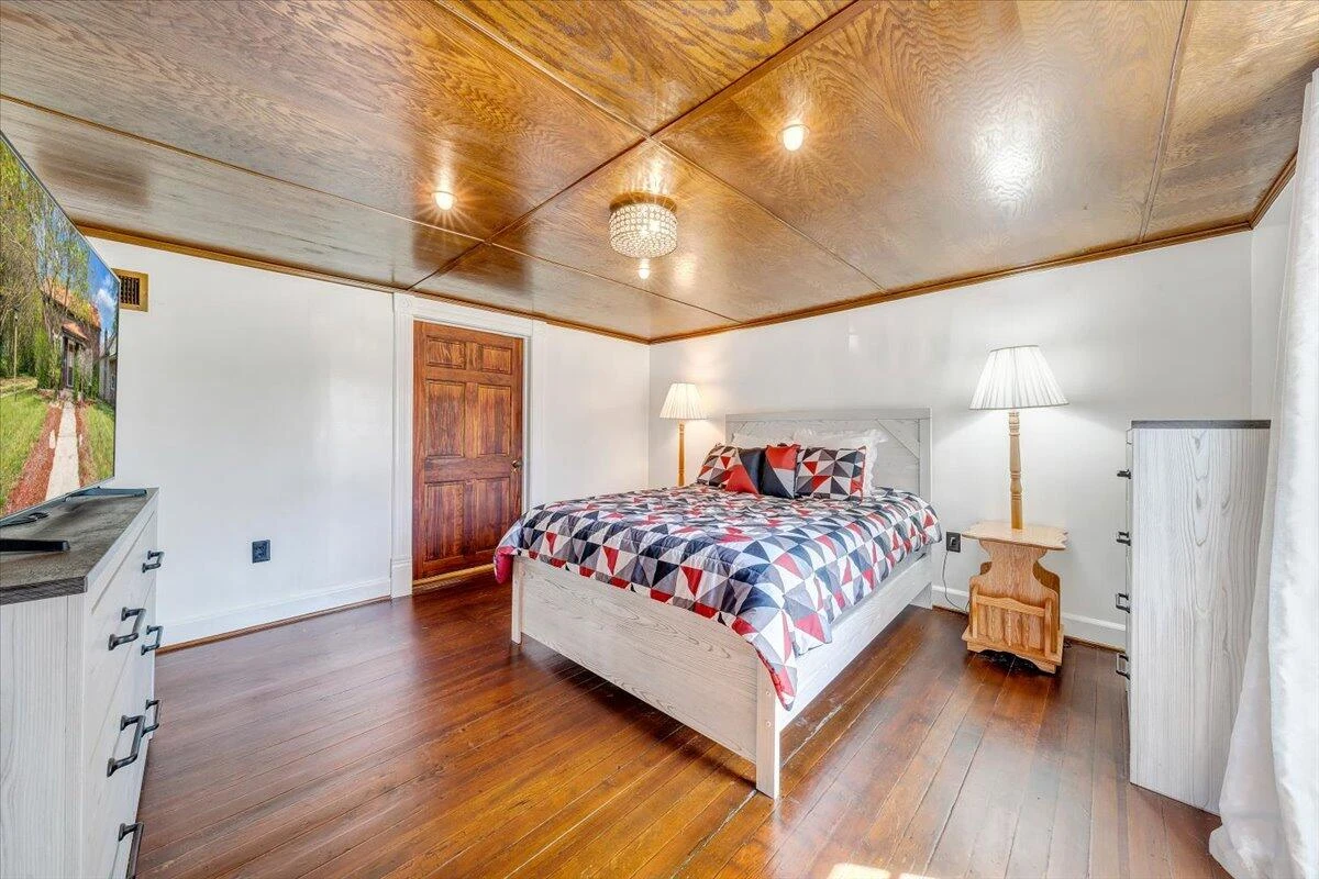 5297 Peaks RD - Photo 23