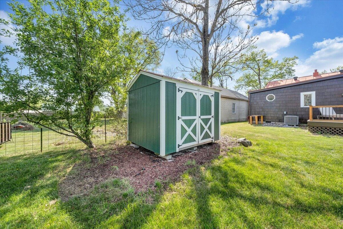 5297 Peaks RD - Photo 38