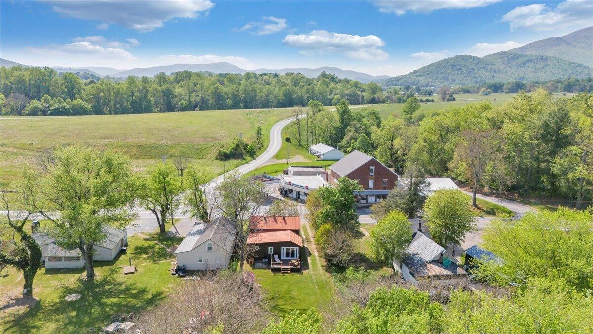 5297 Peaks RD - Photo 57