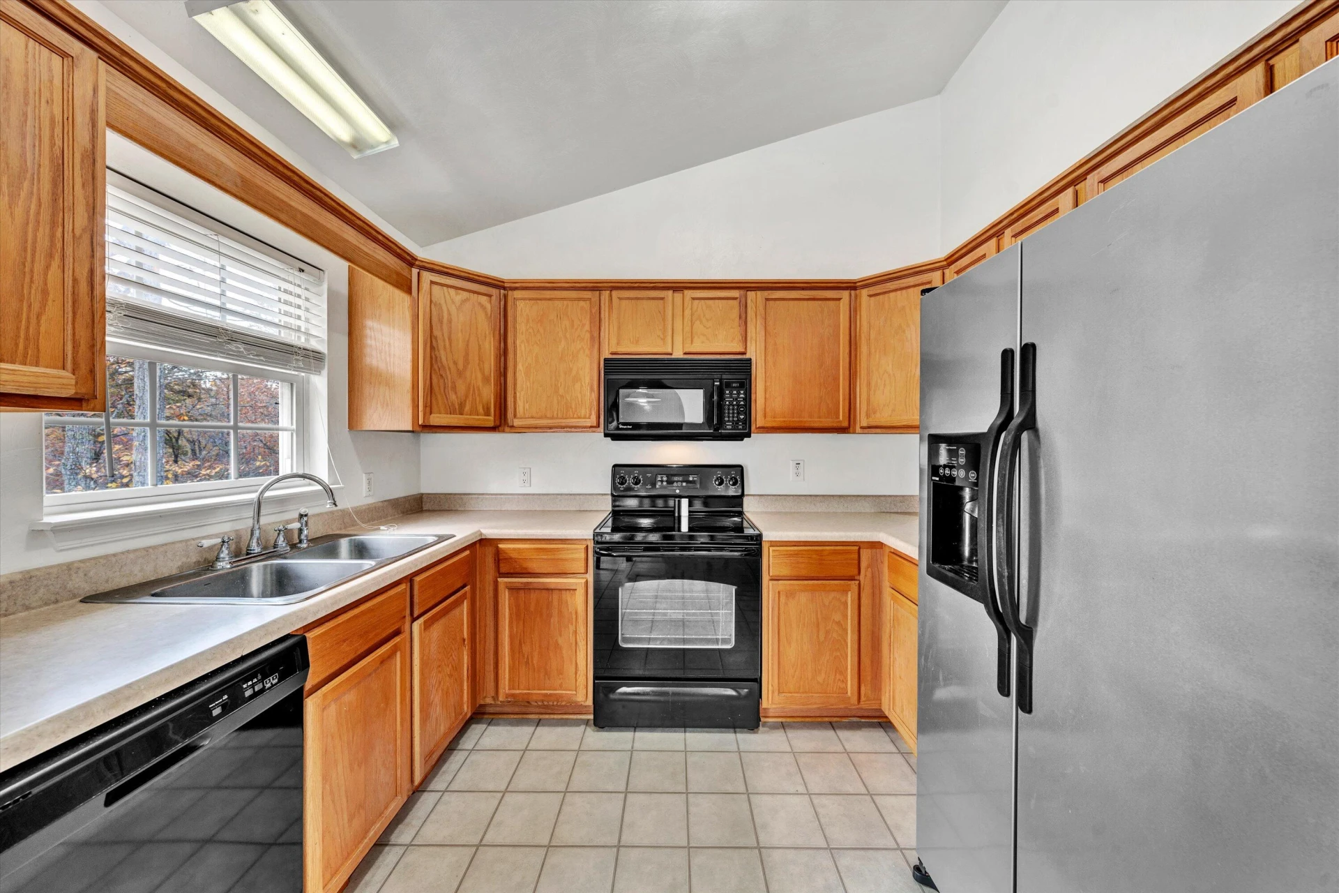 260 Harbor Landing DR - Photo 11