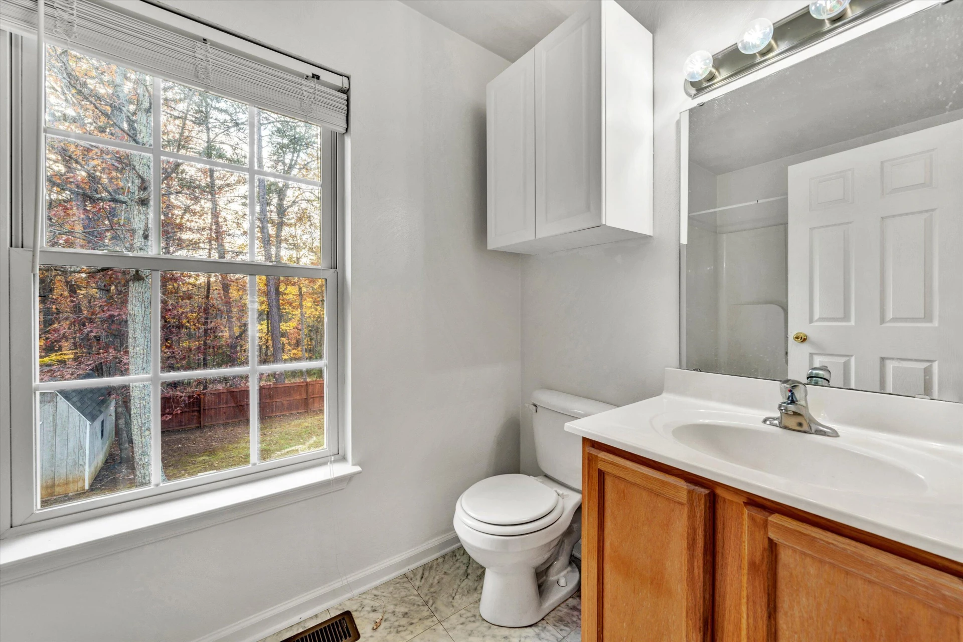 260 Harbor Landing DR - Photo 16
