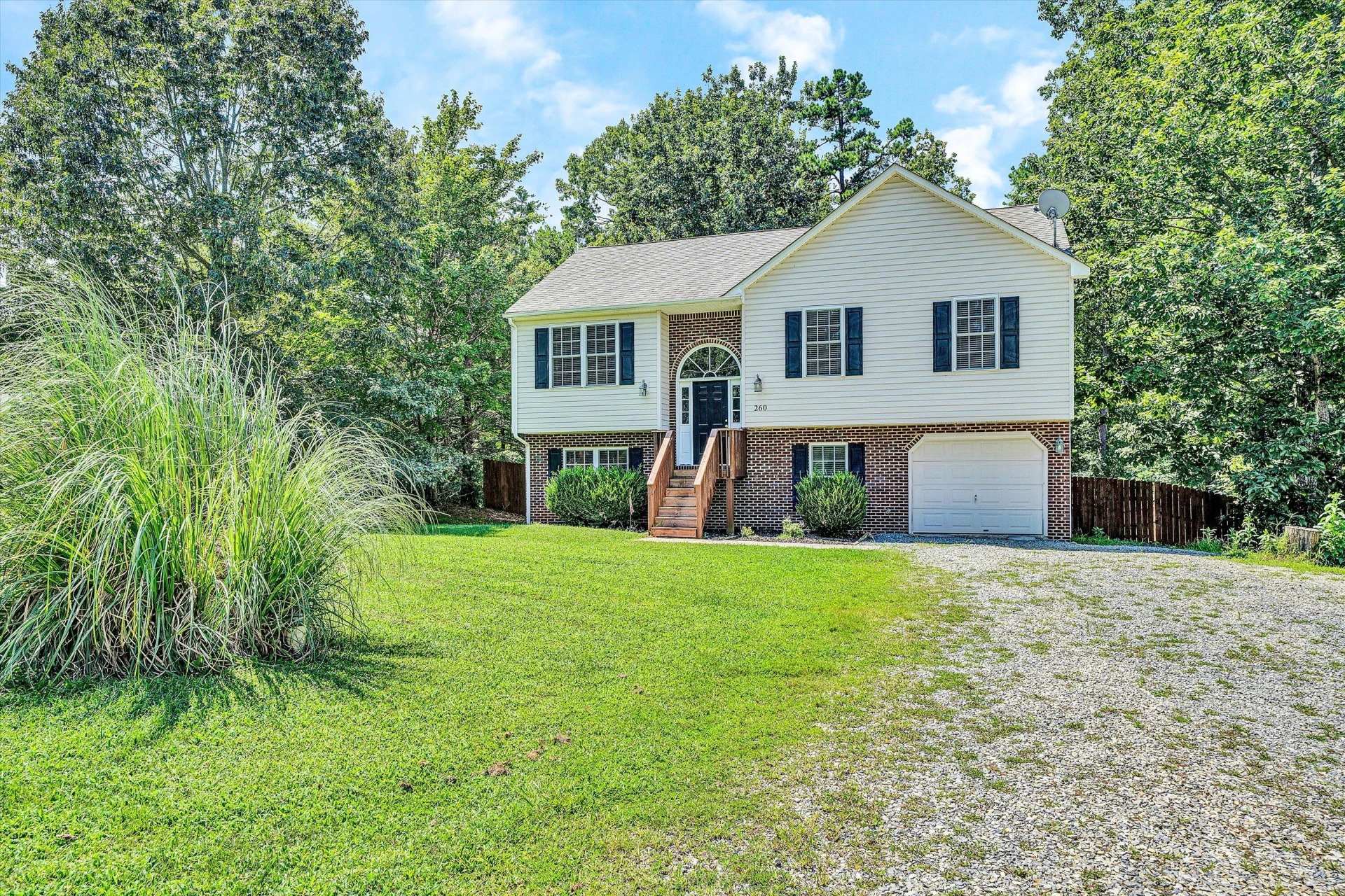 260 Harbor Landing DR - Photo 3