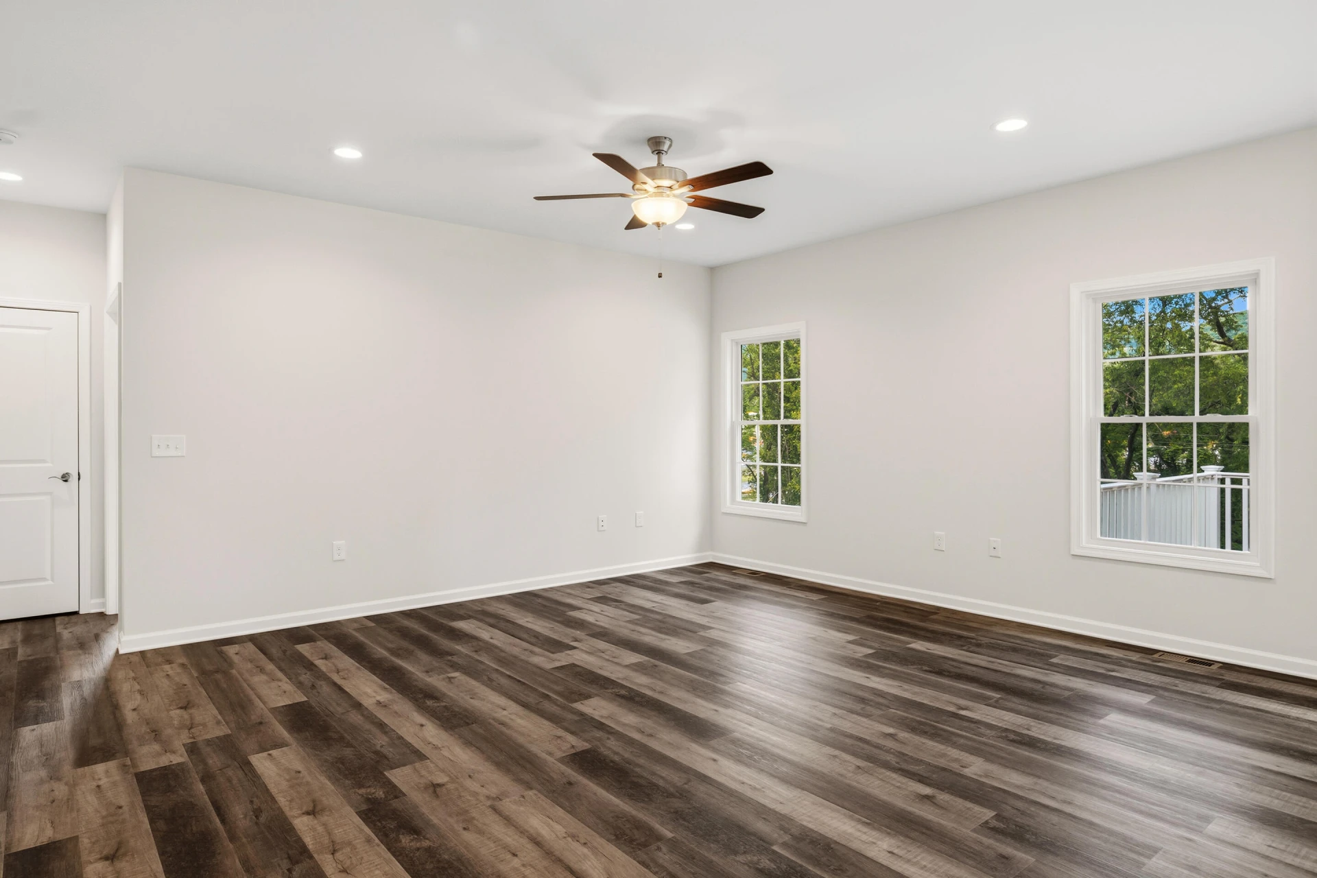 5594 Old Grove LN - Photo 9