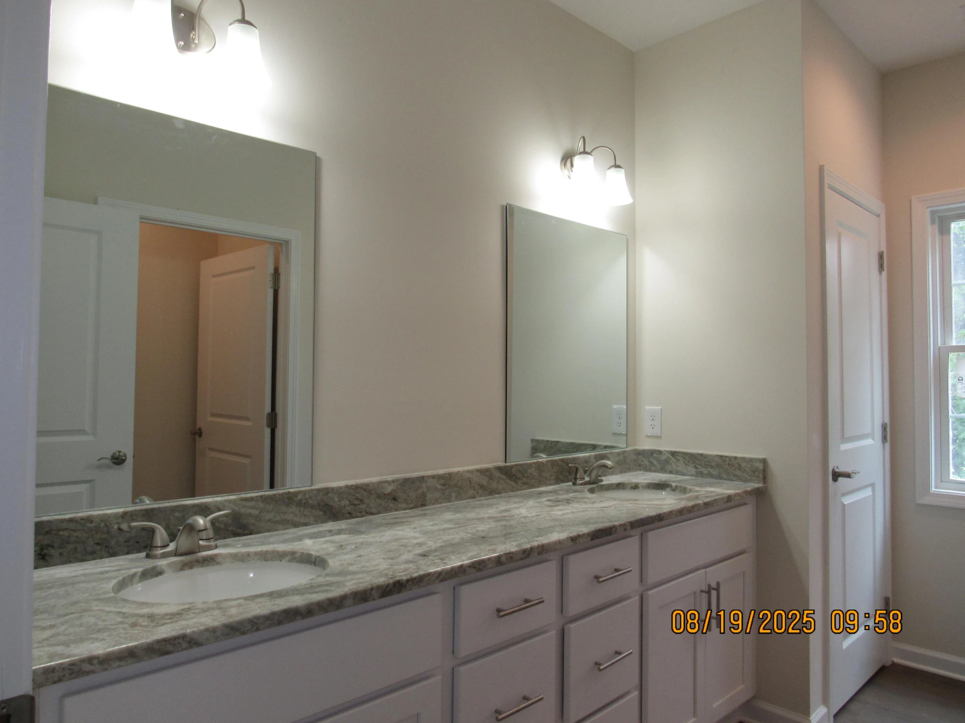 5508 Old Grove LN - Photo 11