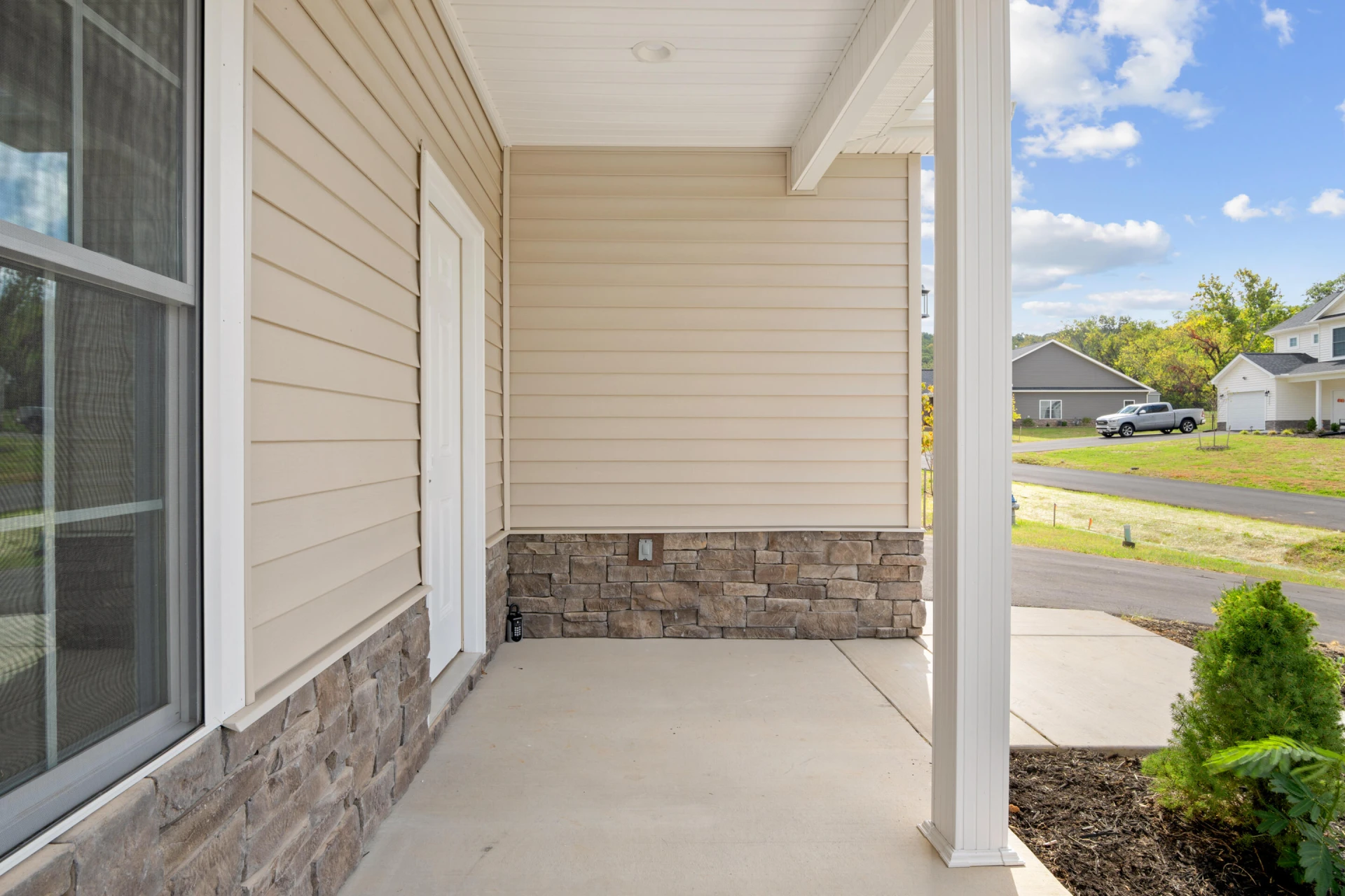5510 New Pleasant WAY - Photo 7