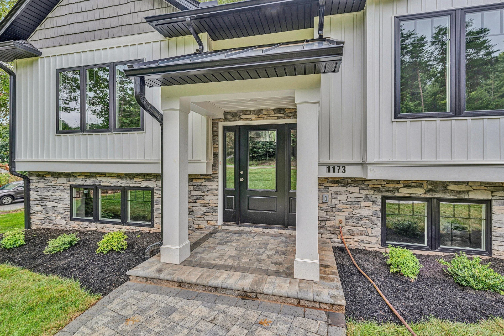 1173 Jewel TRL - Photo 2