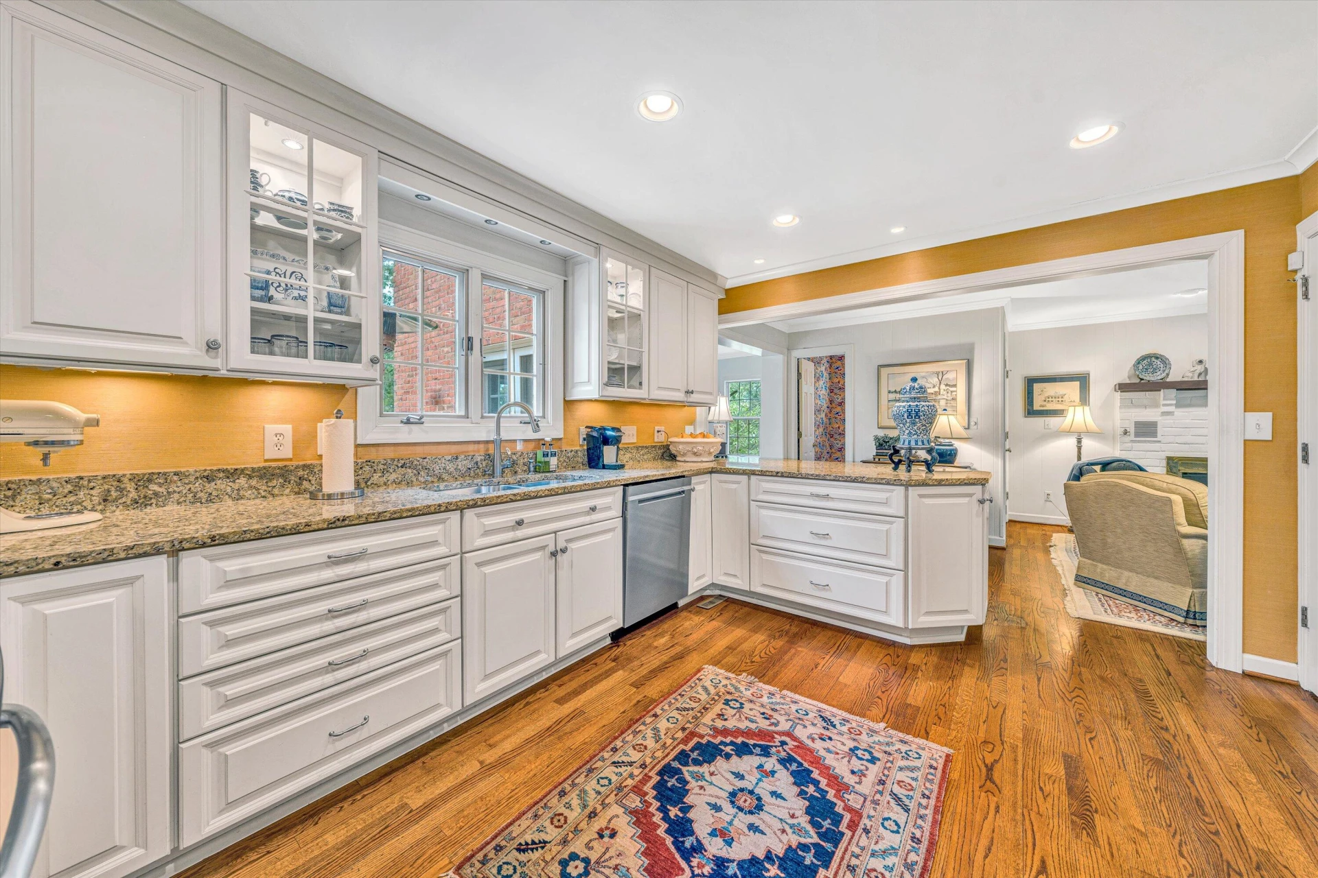 835 Wildwood RD SW - Photo 13