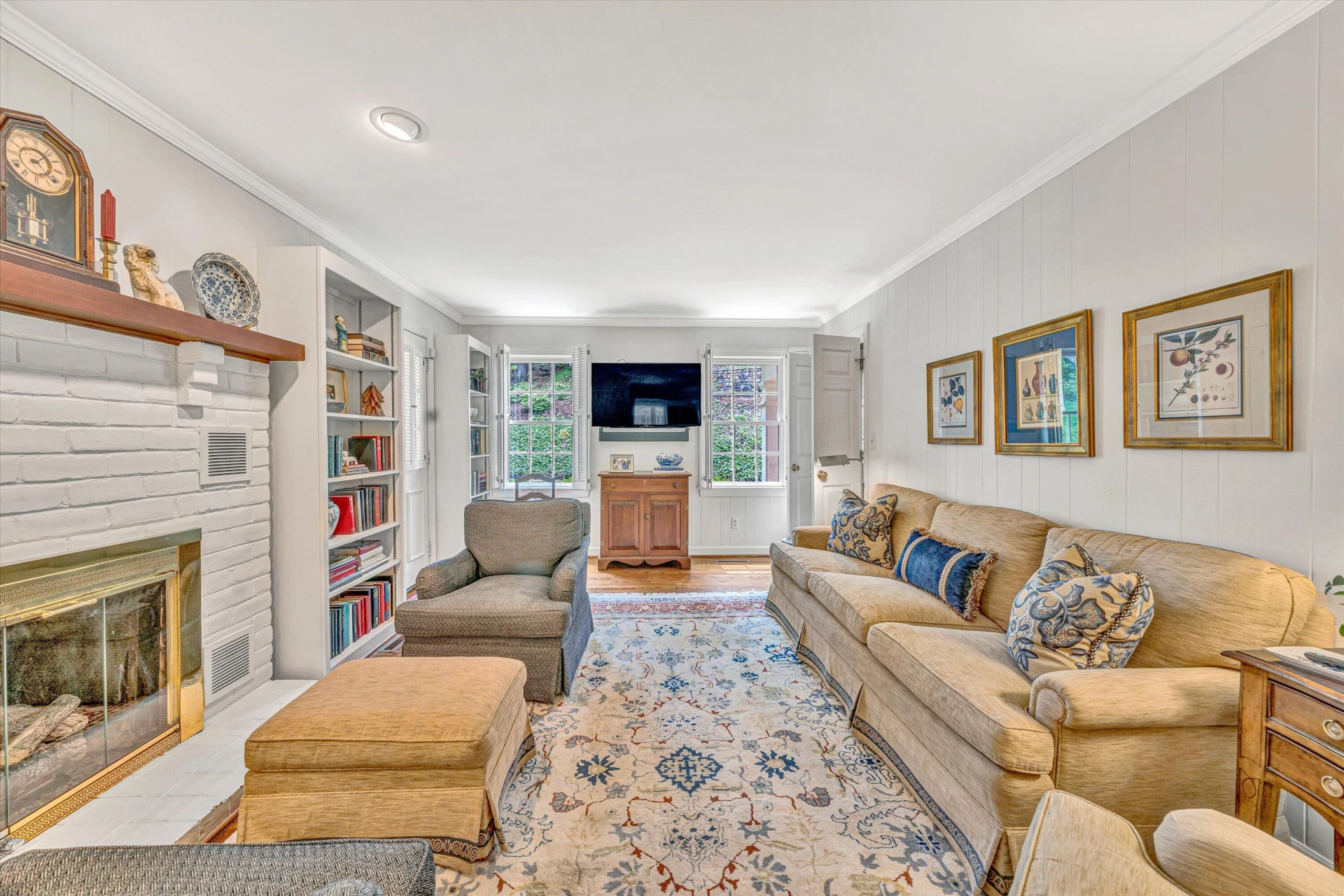 835 Wildwood RD SW - Photo 18