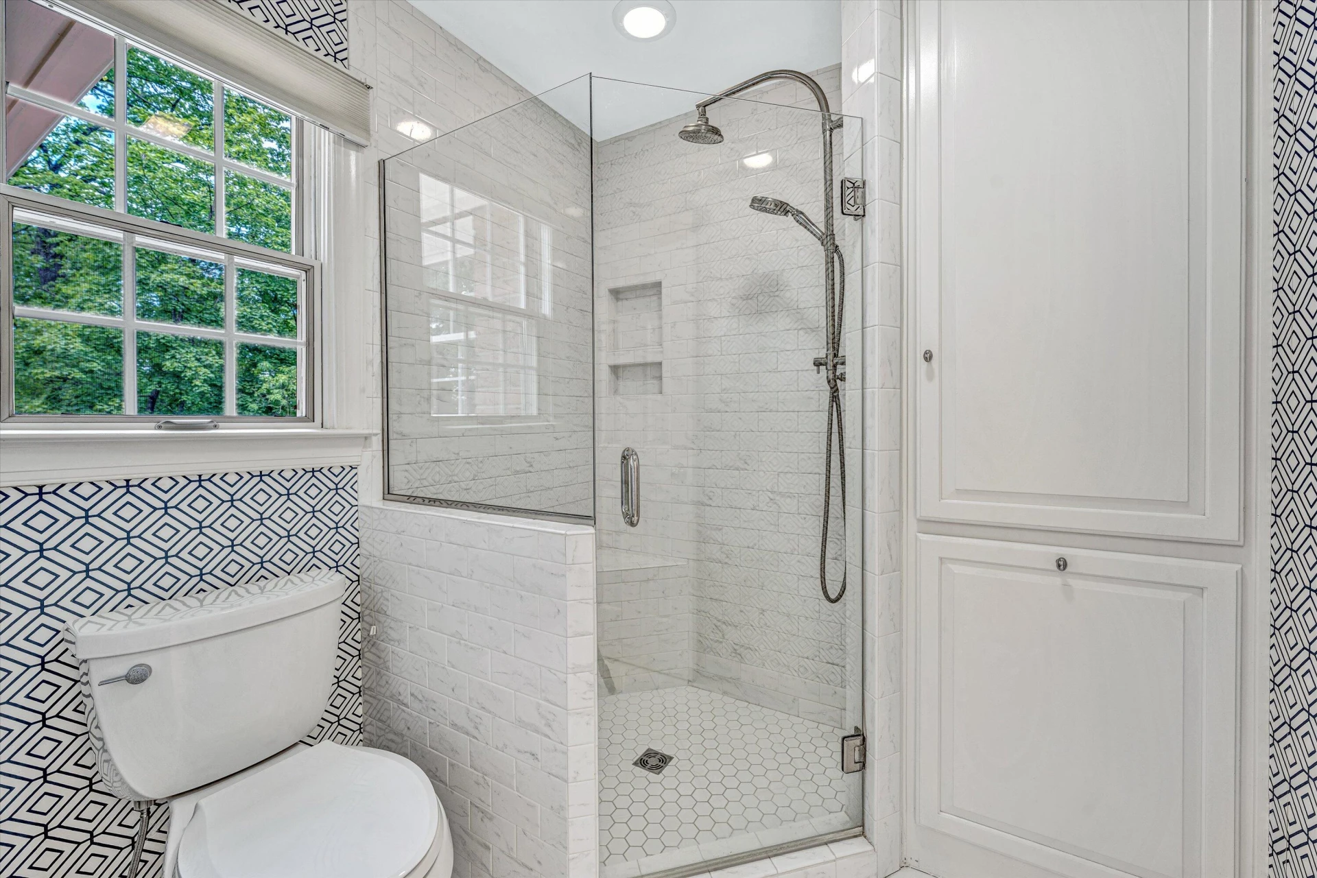 835 Wildwood RD SW - Photo 32