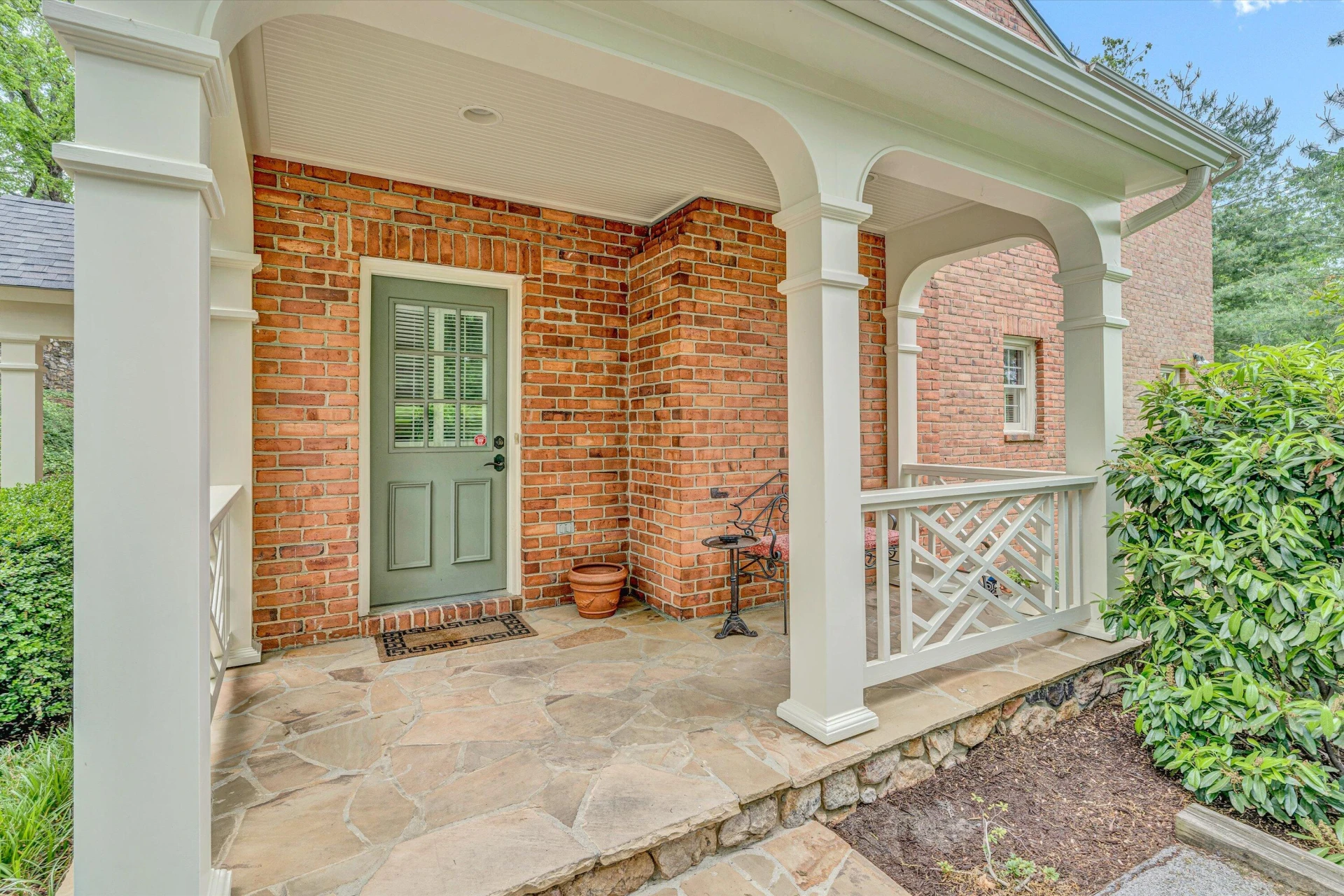 835 Wildwood RD SW - Photo 7