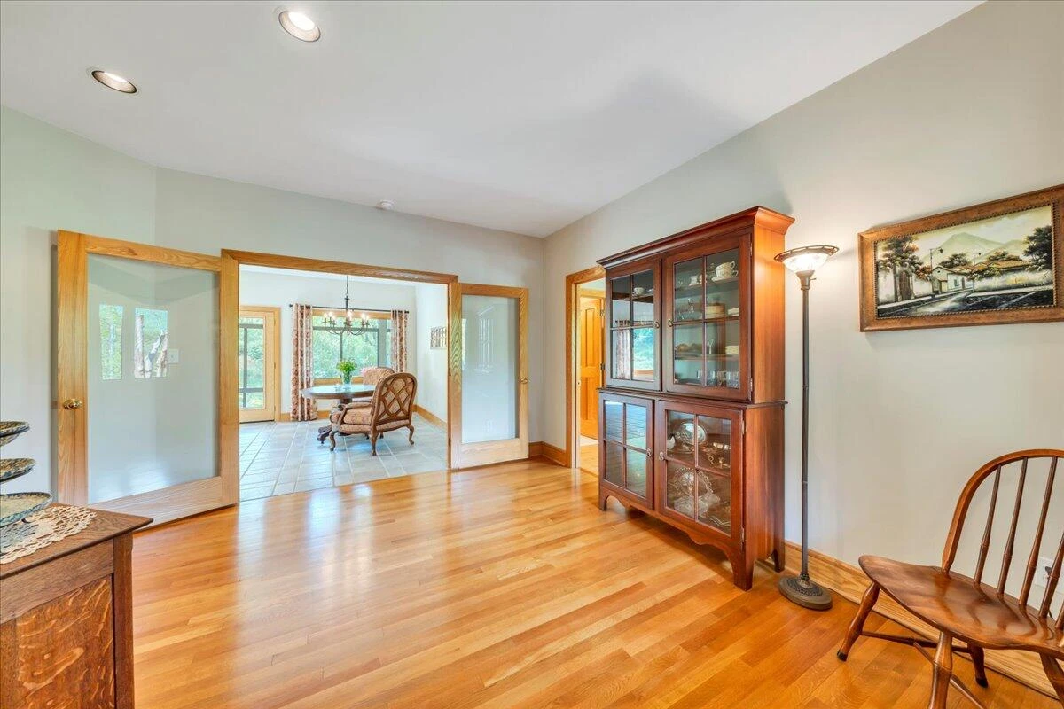 122 Gravelly Ridge RD - Photo 14