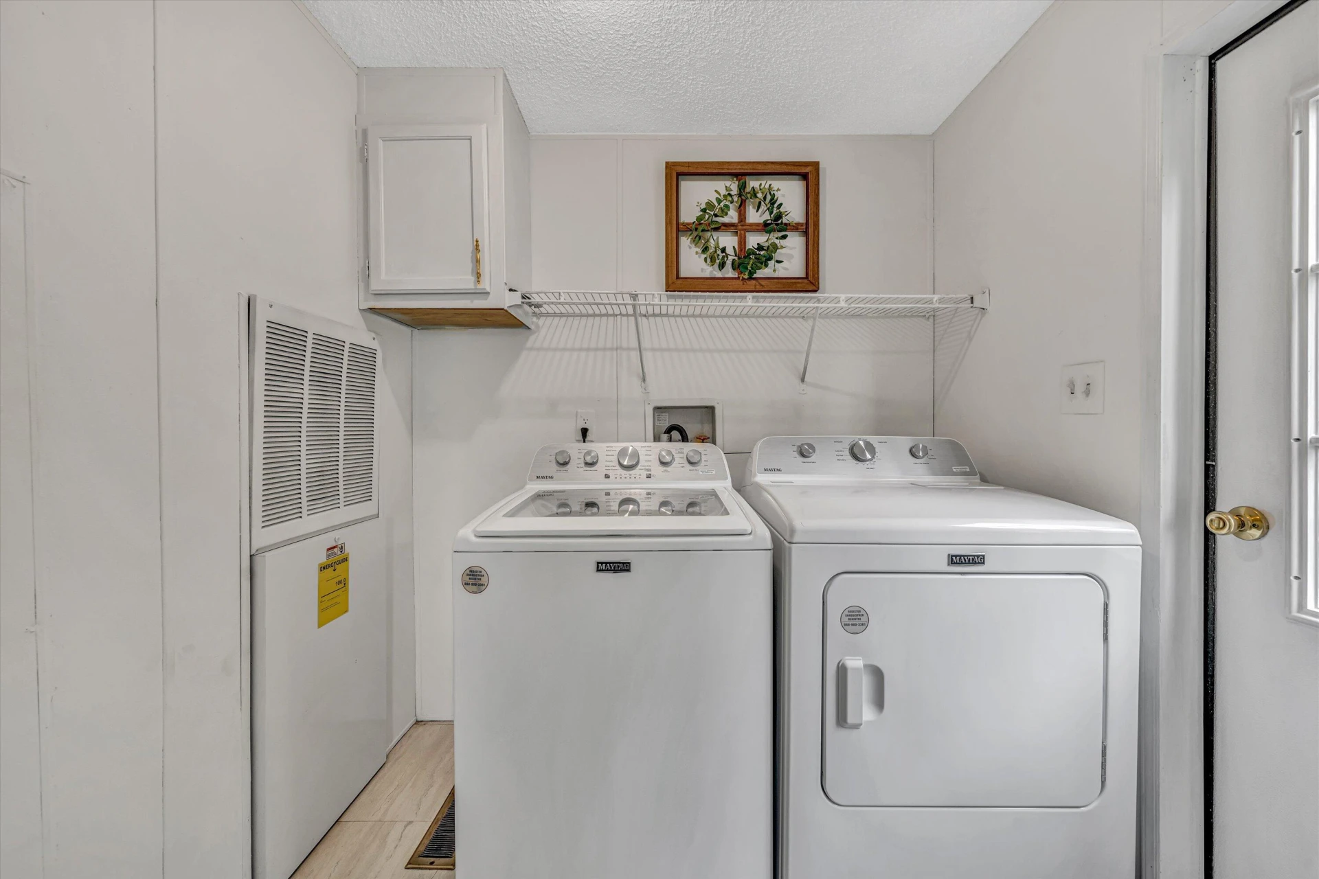 1060 Lynch RD - Photo 10