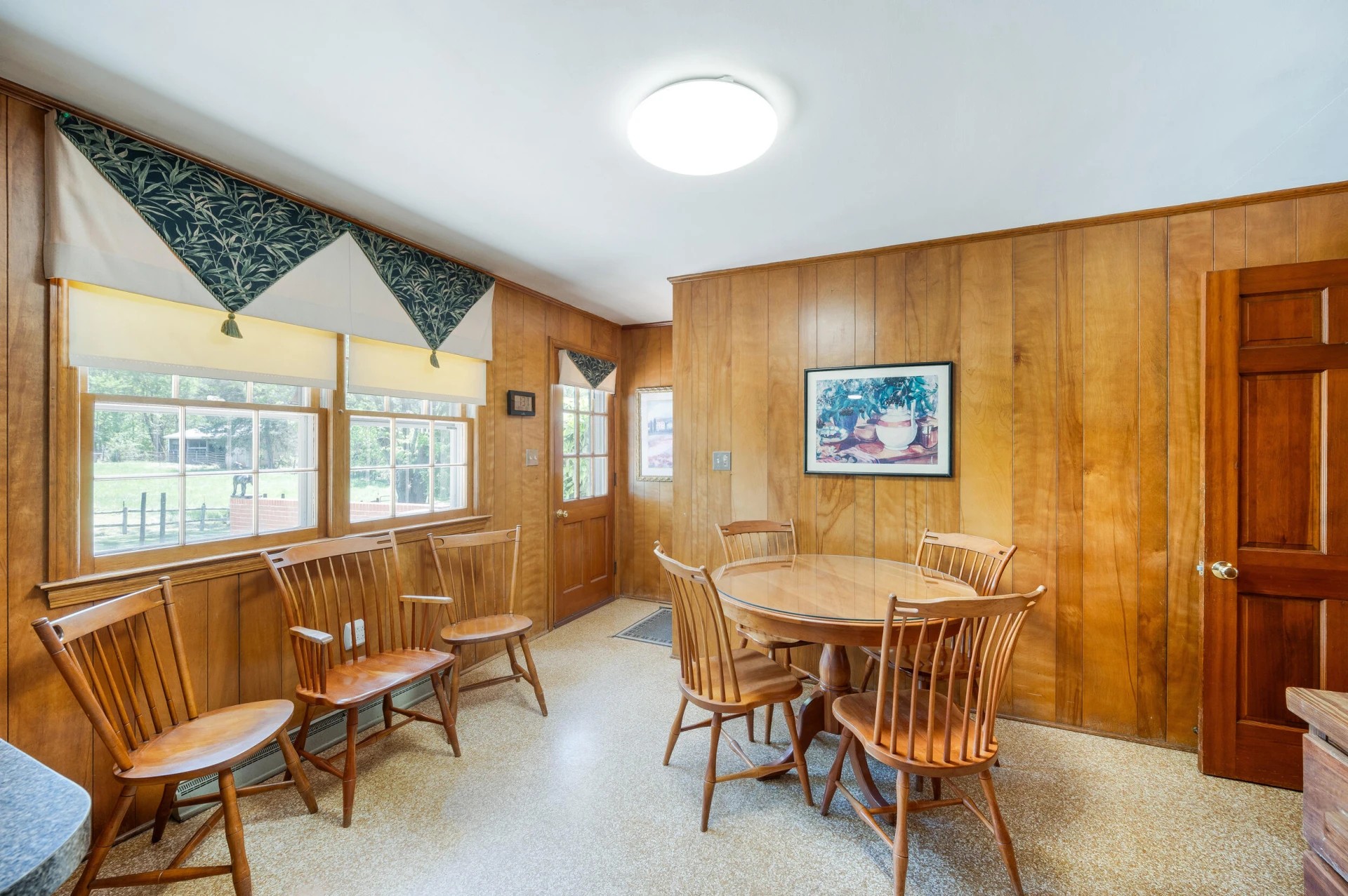 1129 Croft LN - Photo 17