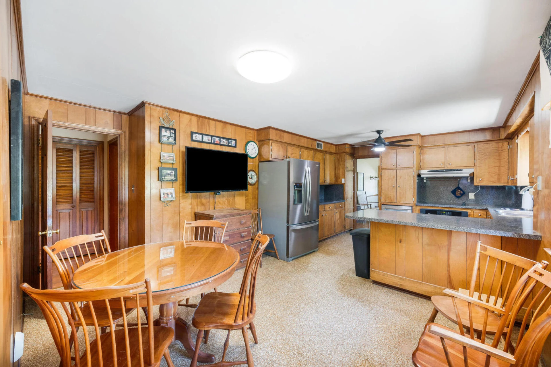 1129 Croft LN - Photo 18