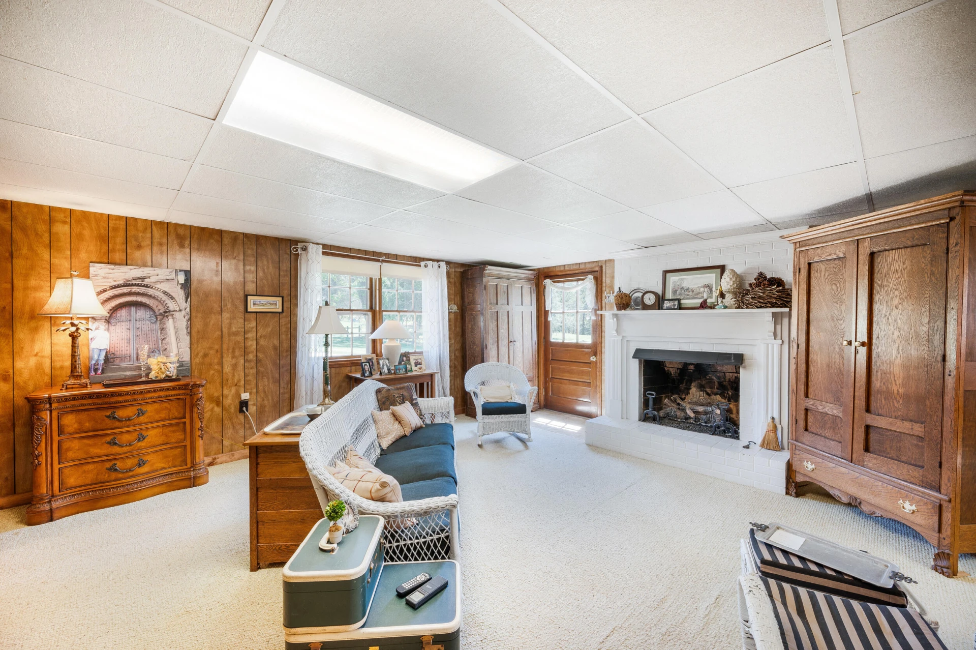 1129 Croft LN - Photo 36