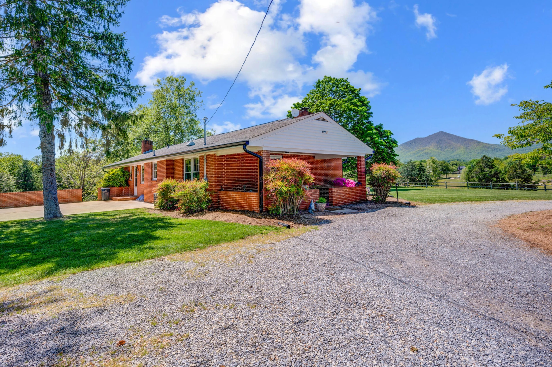 1129 Croft LN - Photo 78