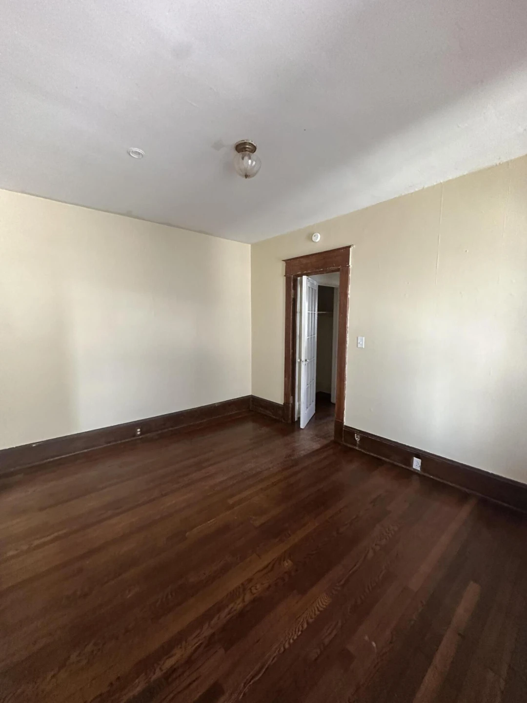 506 Highland AVE SW - Photo 5