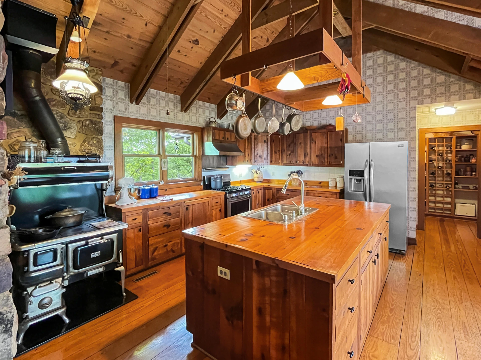 388 Hemlock Ridge LN - Photo 23