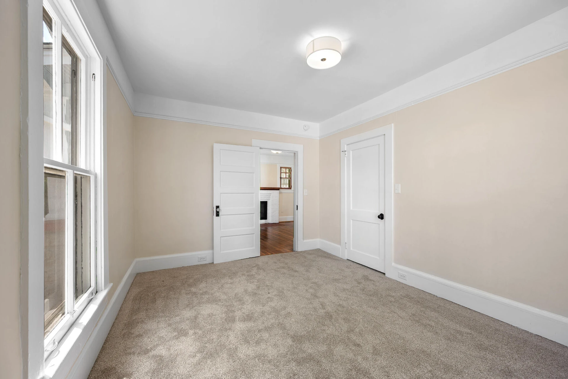 322 South ST - Photo 13