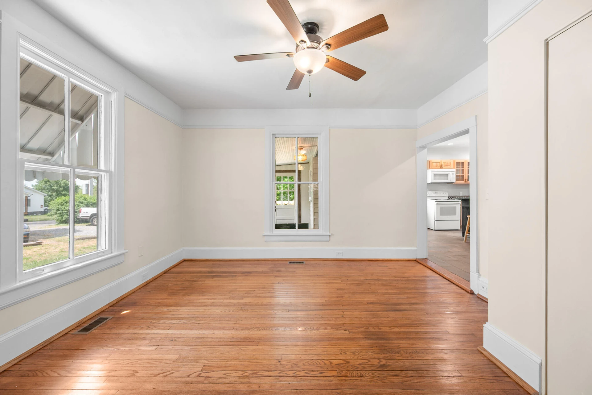 322 South ST - Photo 15