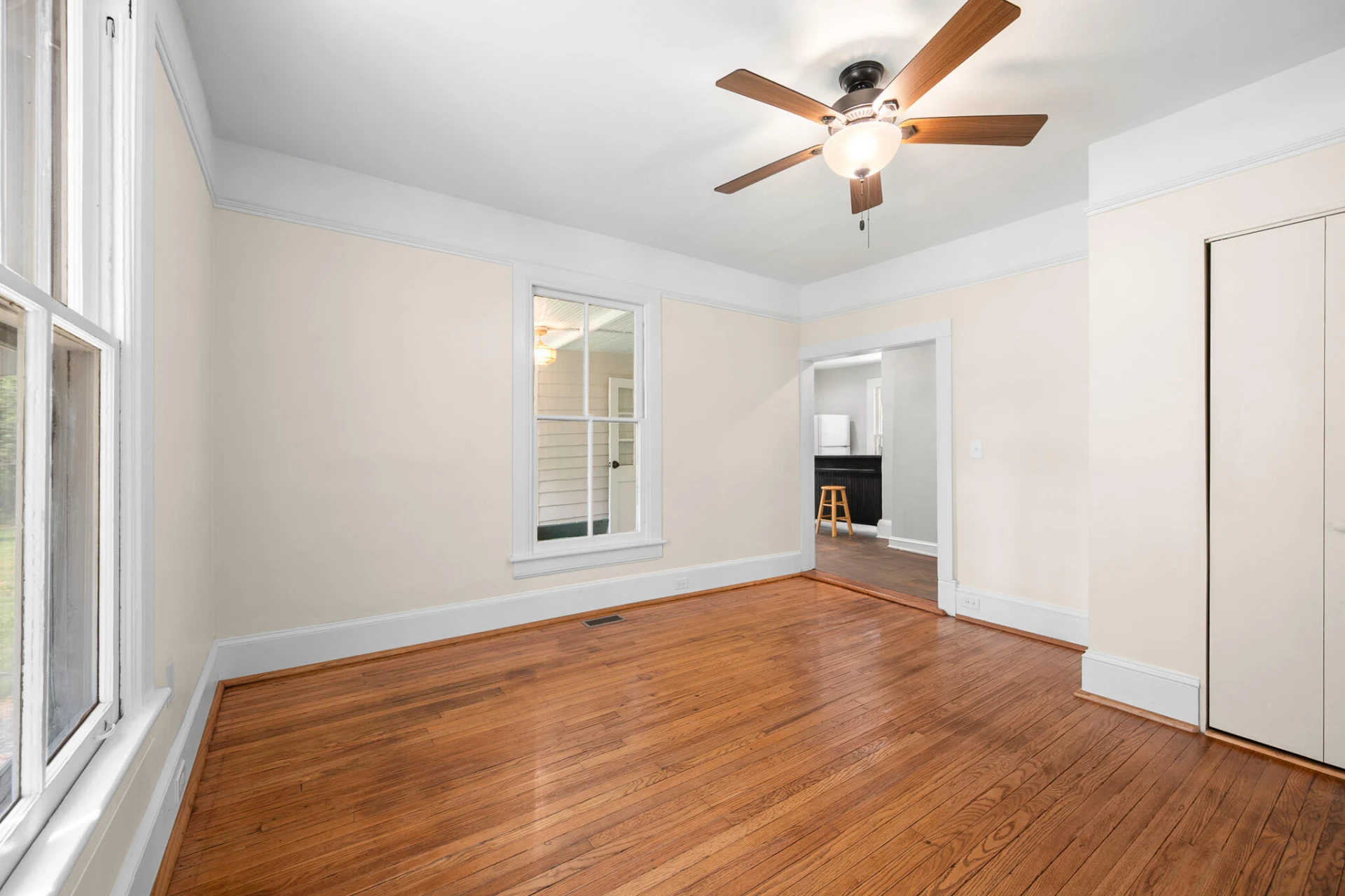 322 South ST - Photo 16