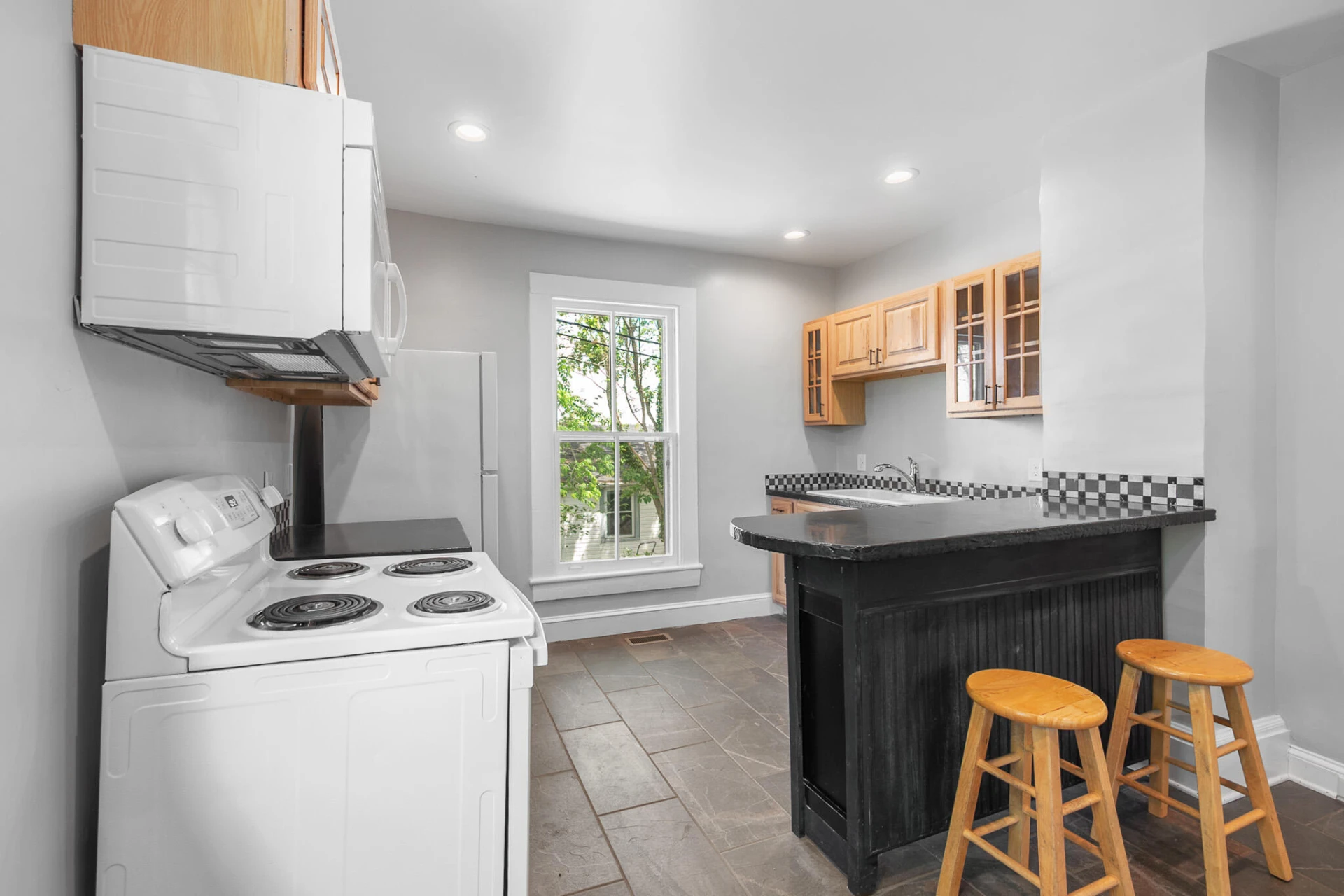 322 South ST - Photo 19