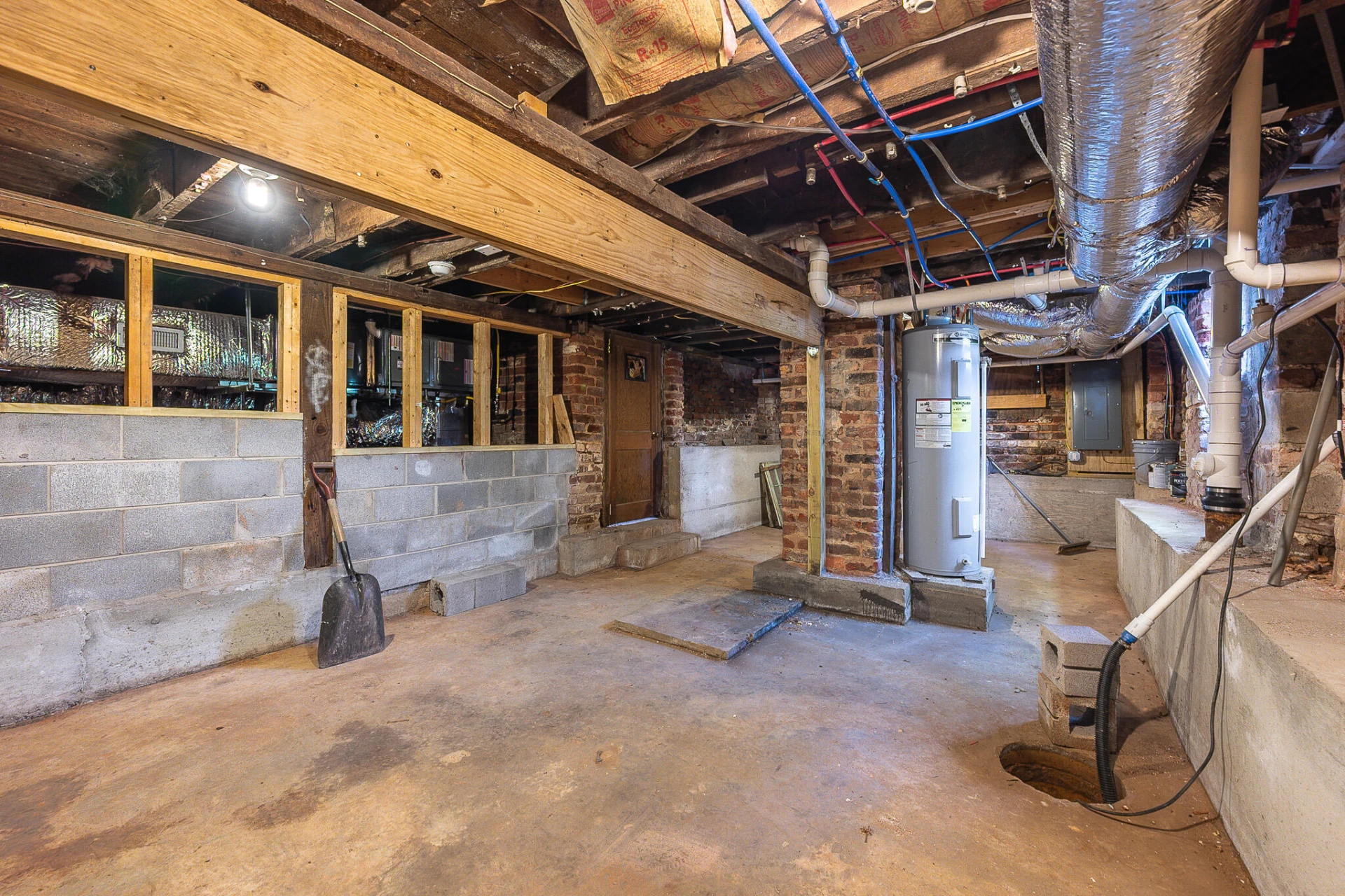 322 South ST - Photo 35
