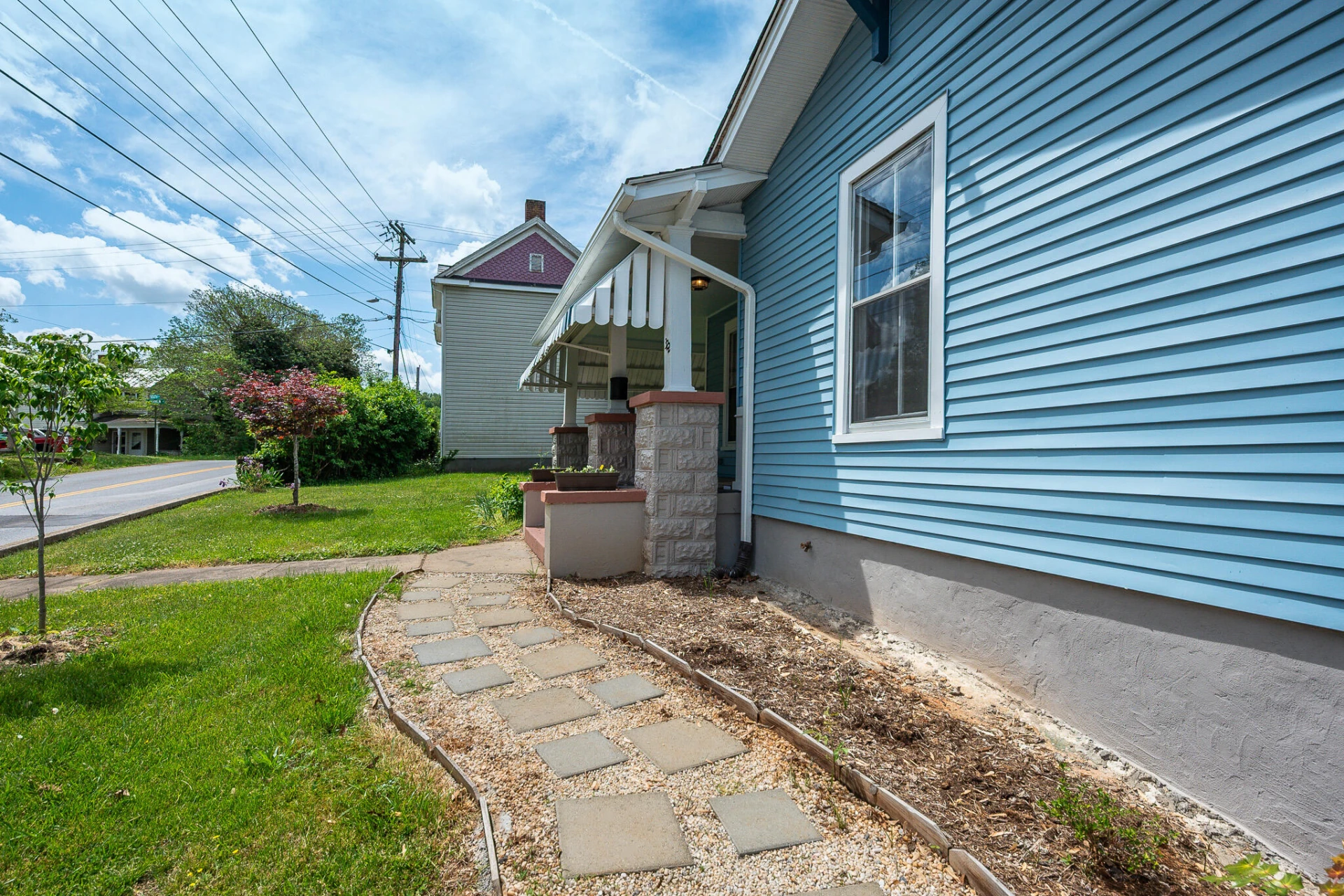 322 South ST - Photo 5