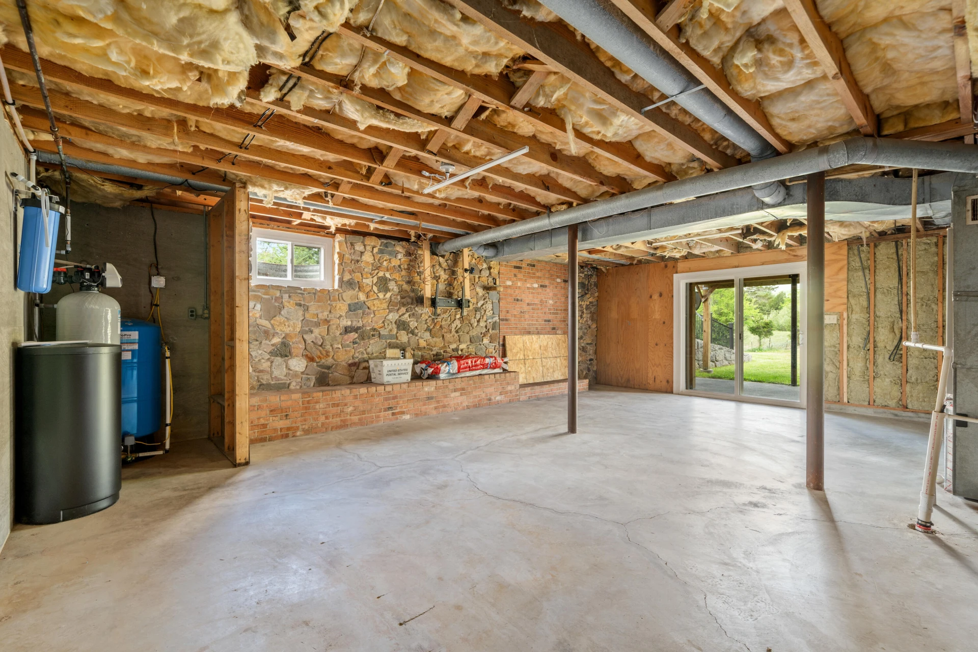 3919 Botetourt RD - Photo 18