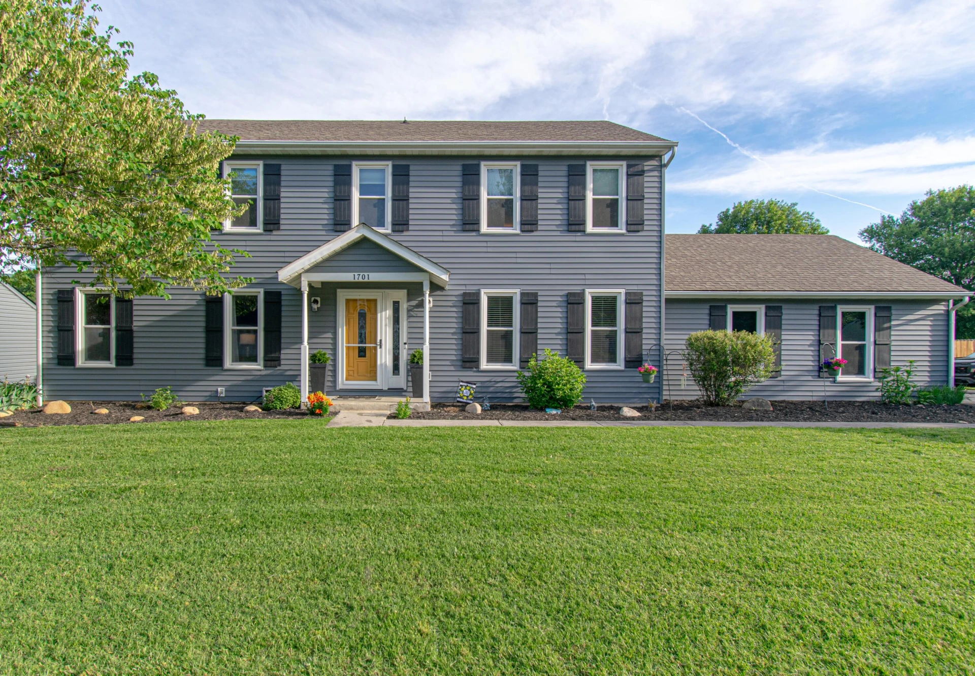 1701 Kingsmill DR