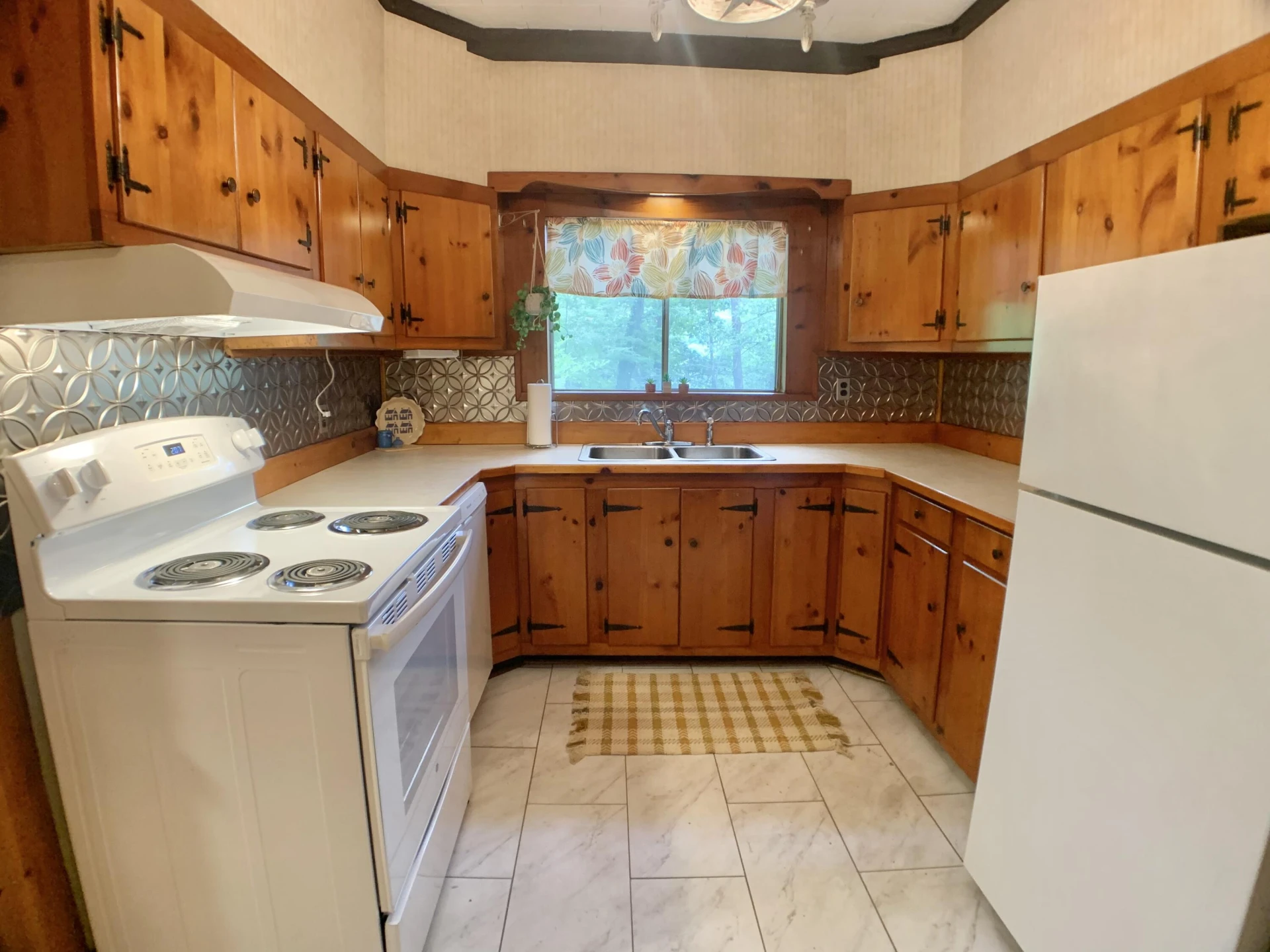 704 Jefferson AVE - Photo 26