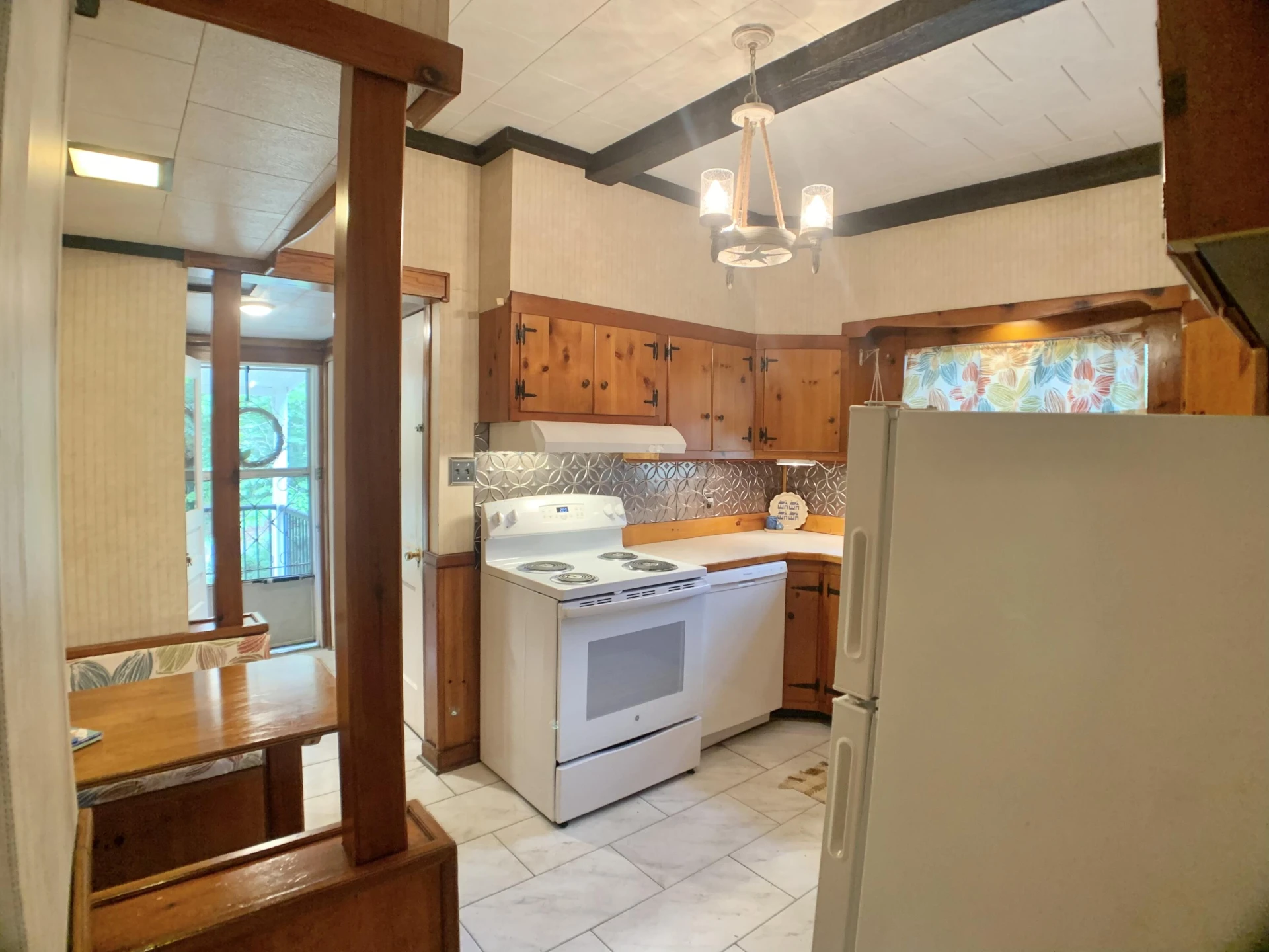 704 Jefferson AVE - Photo 32