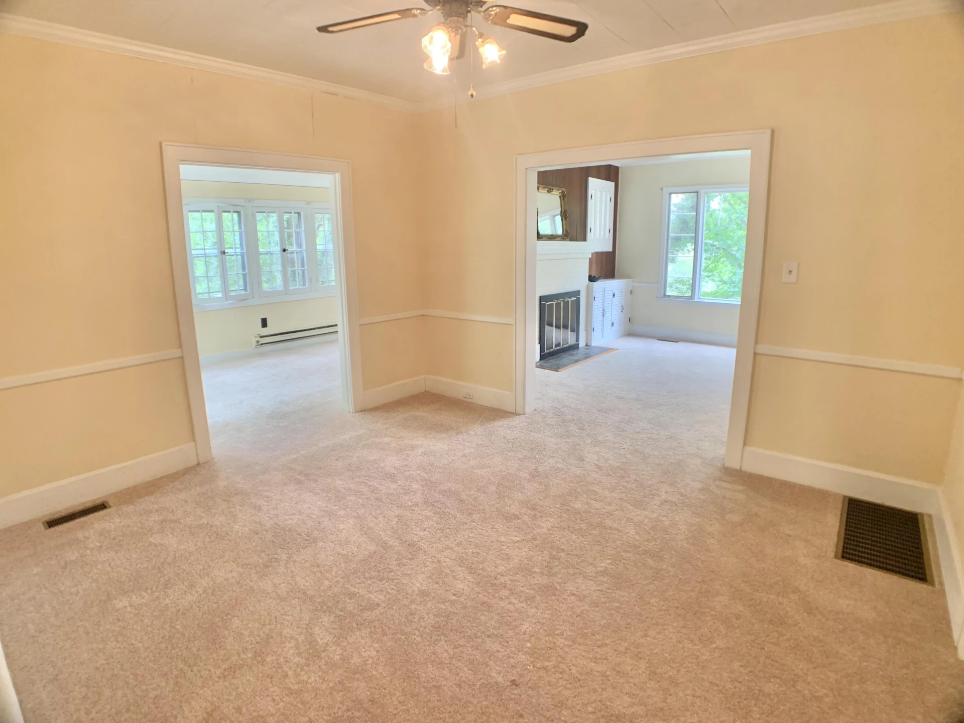 704 Jefferson AVE - Photo 35