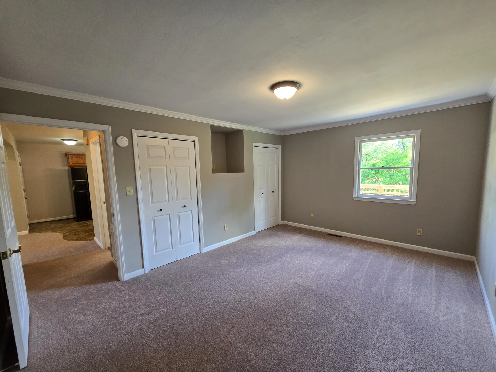 411 Raleigh AVE - Photo 11