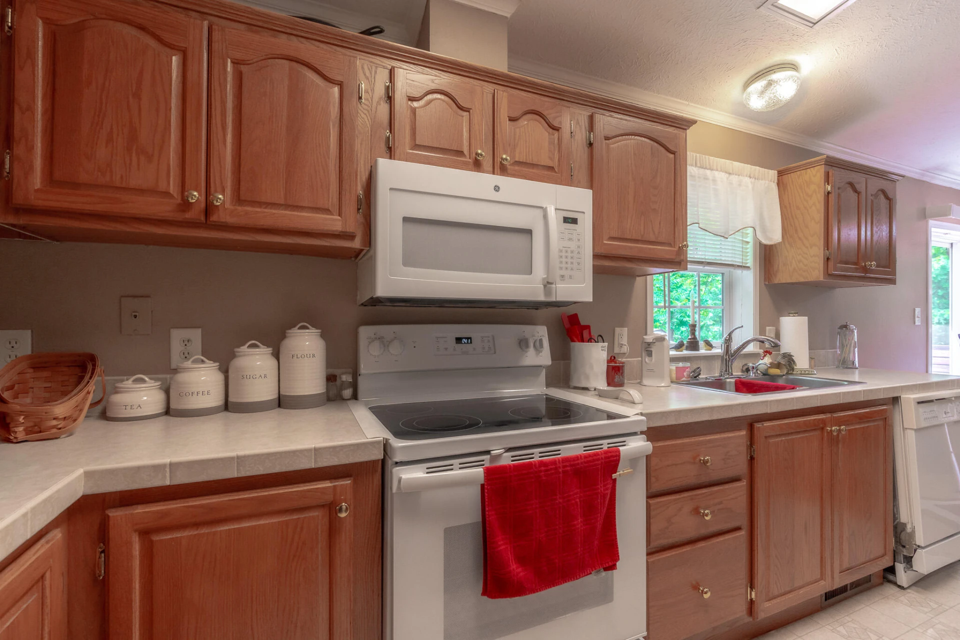 1070 Archway RD - Photo 31