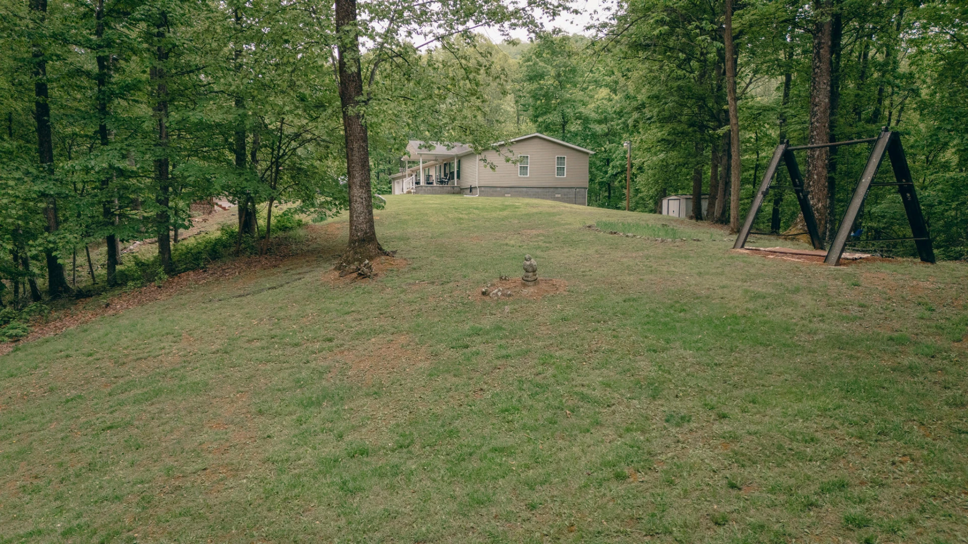 1070 Archway RD - Photo 36