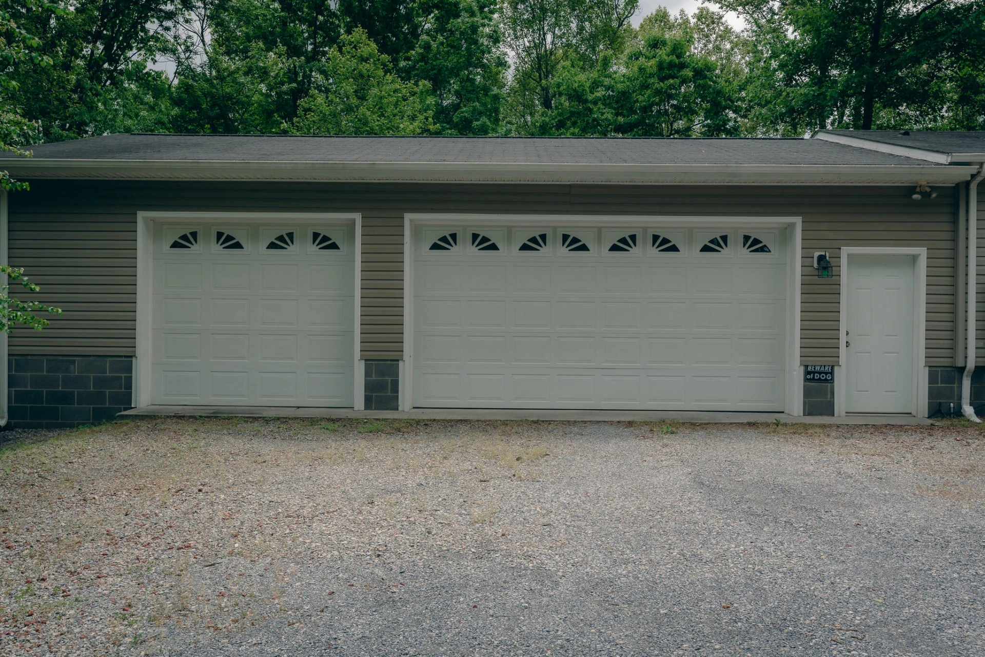 1070 Archway RD - Photo 41