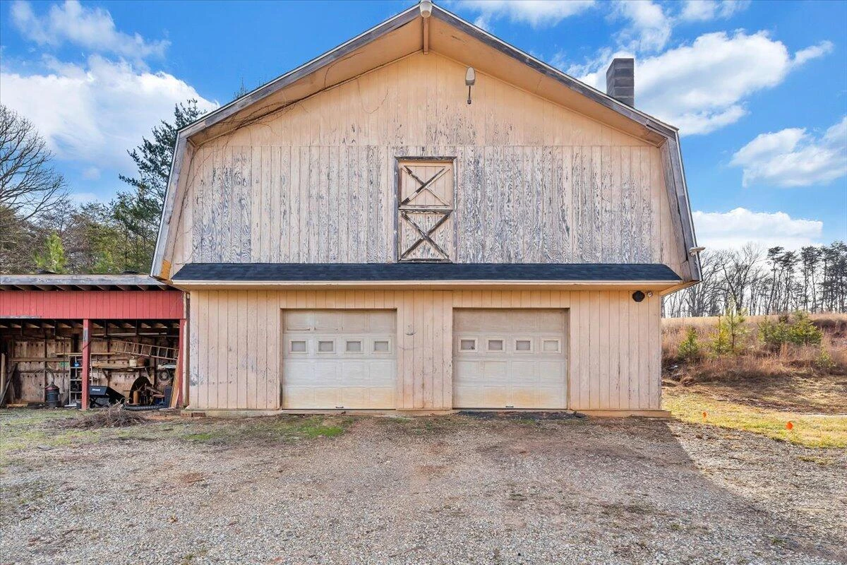 380 Trails End DR - Photo 8