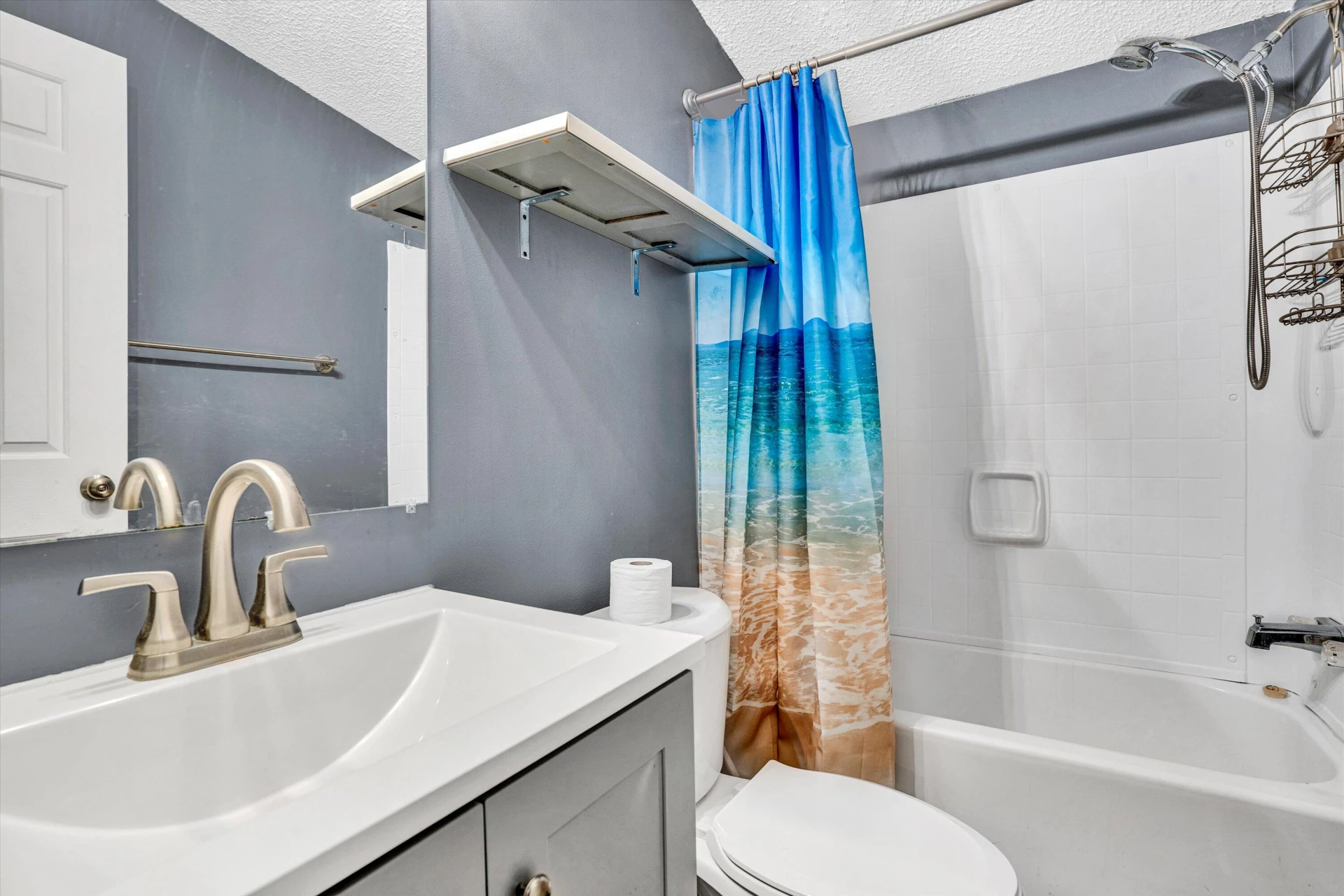 705 GLEN DR - Photo 17