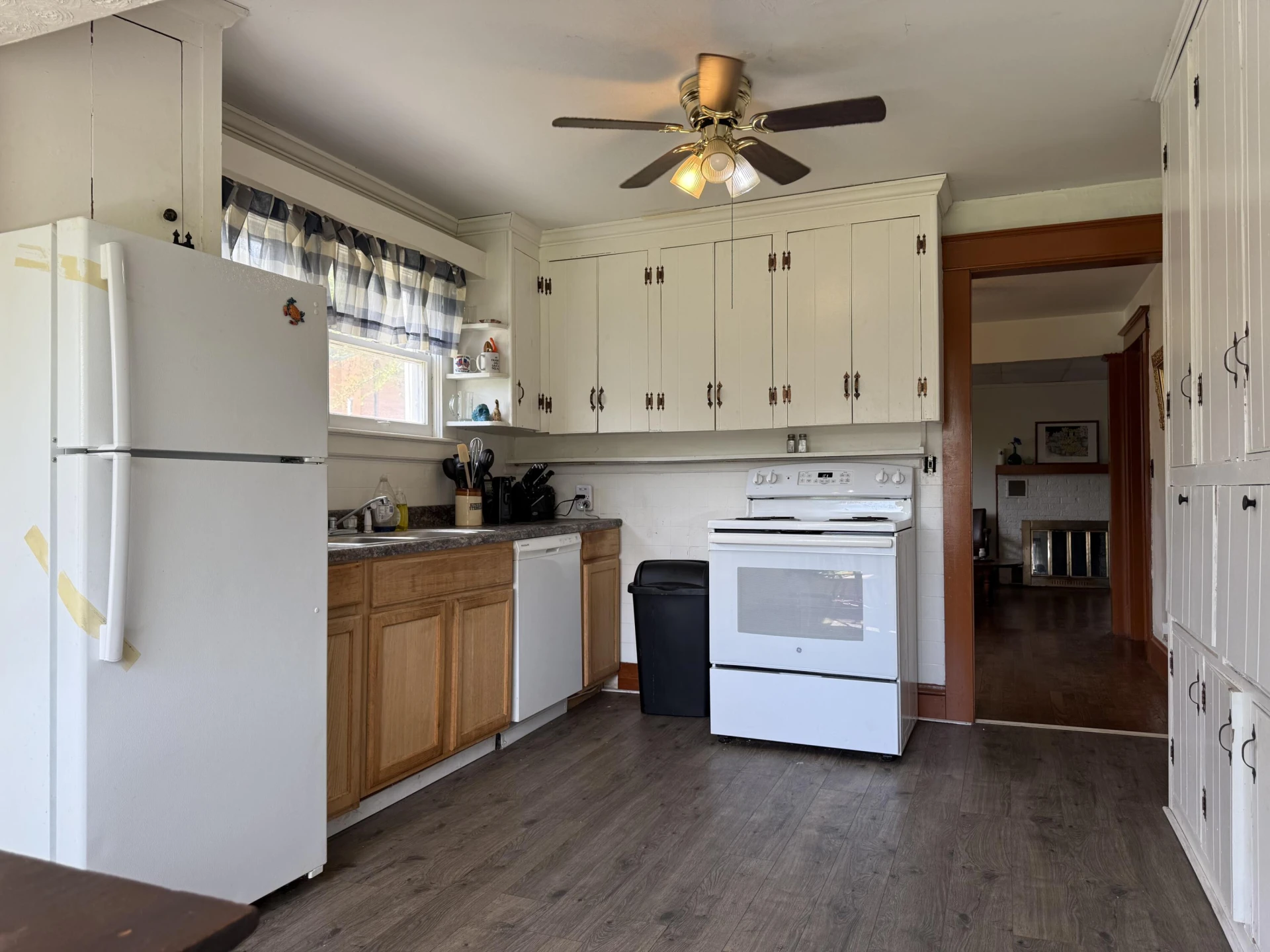 111 Rosedale AVE - Photo 10
