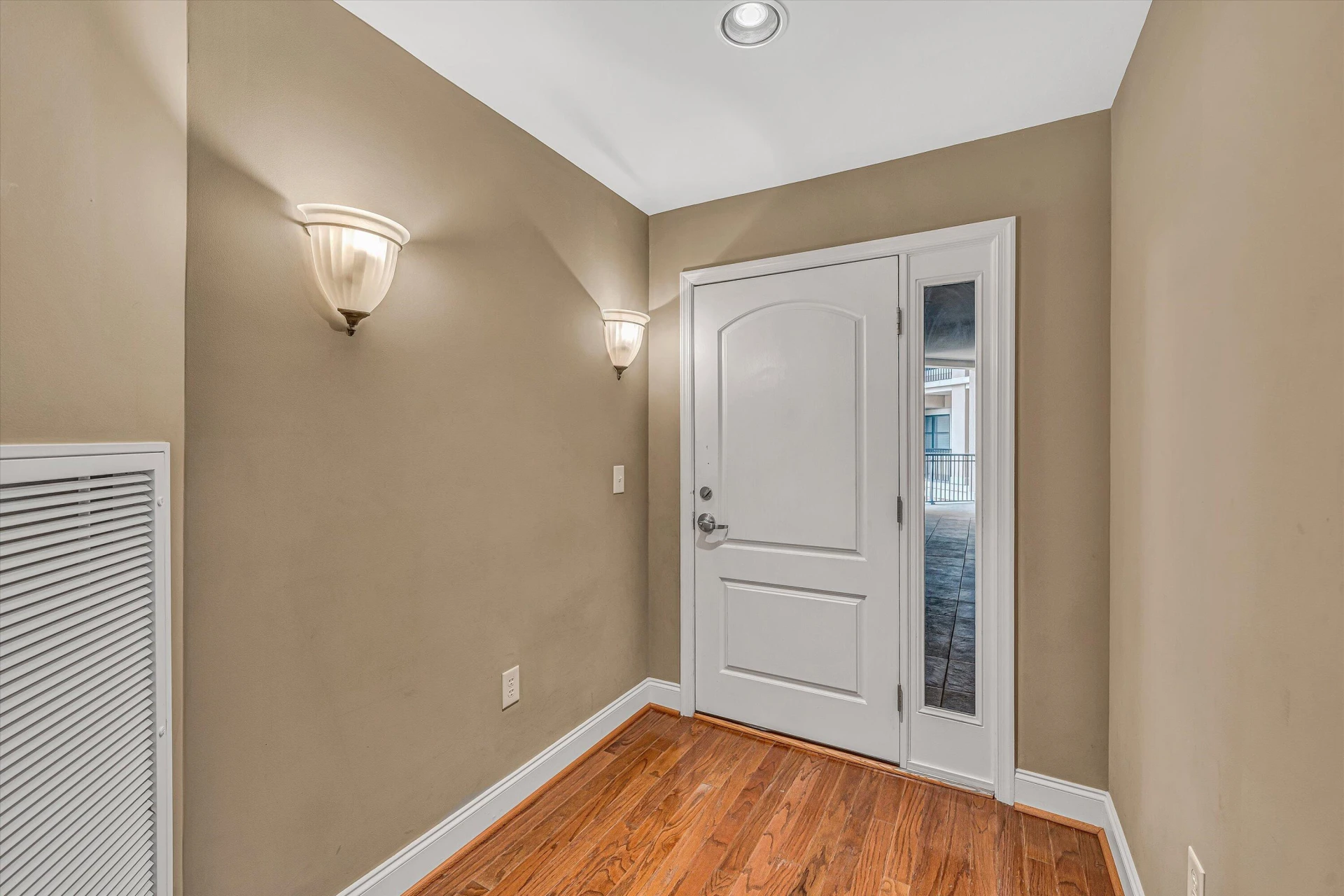 100 Bridgewater Pointe PL #201 - Photo 3