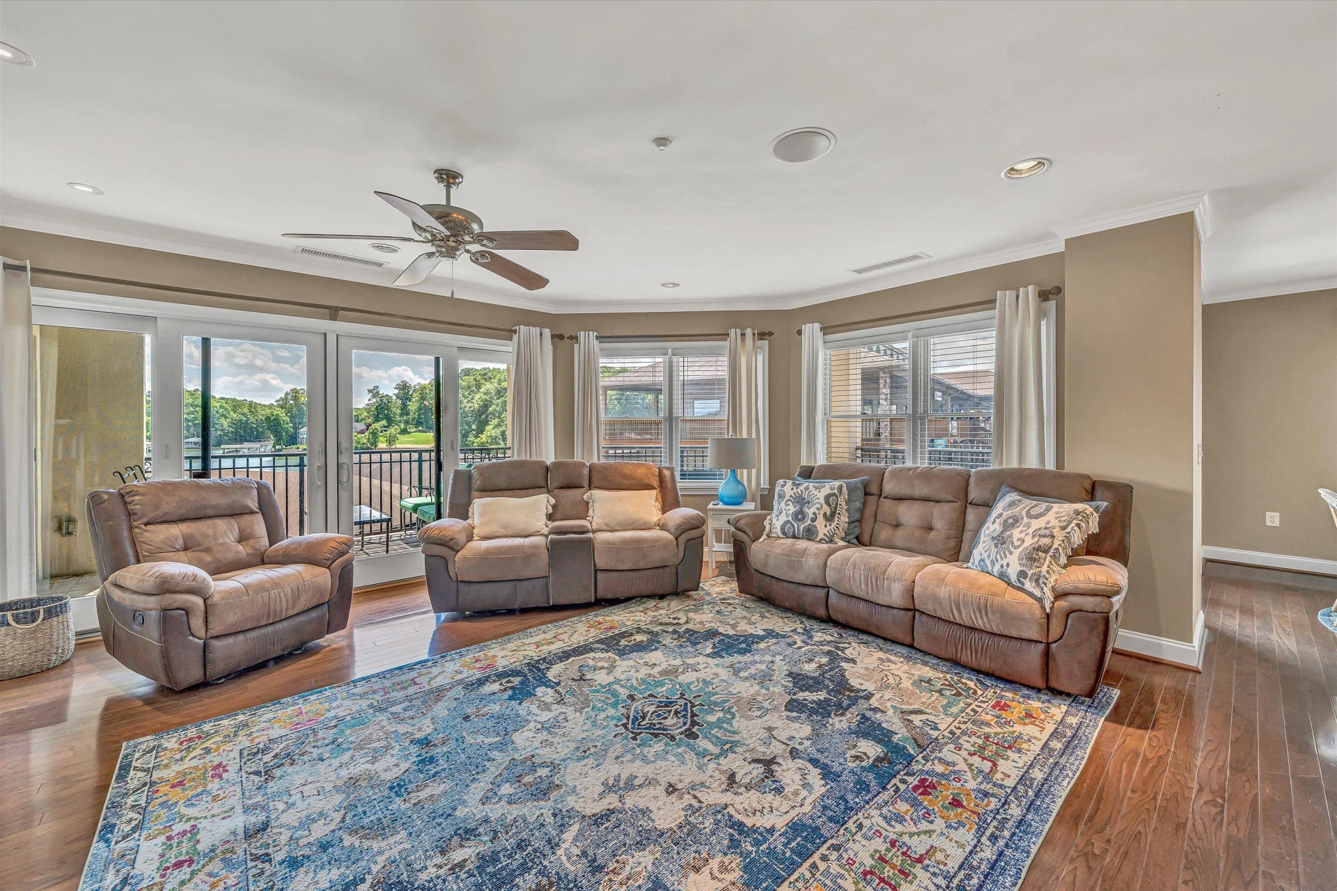 100 Bridgewater Pointe PL #201 - Photo 8