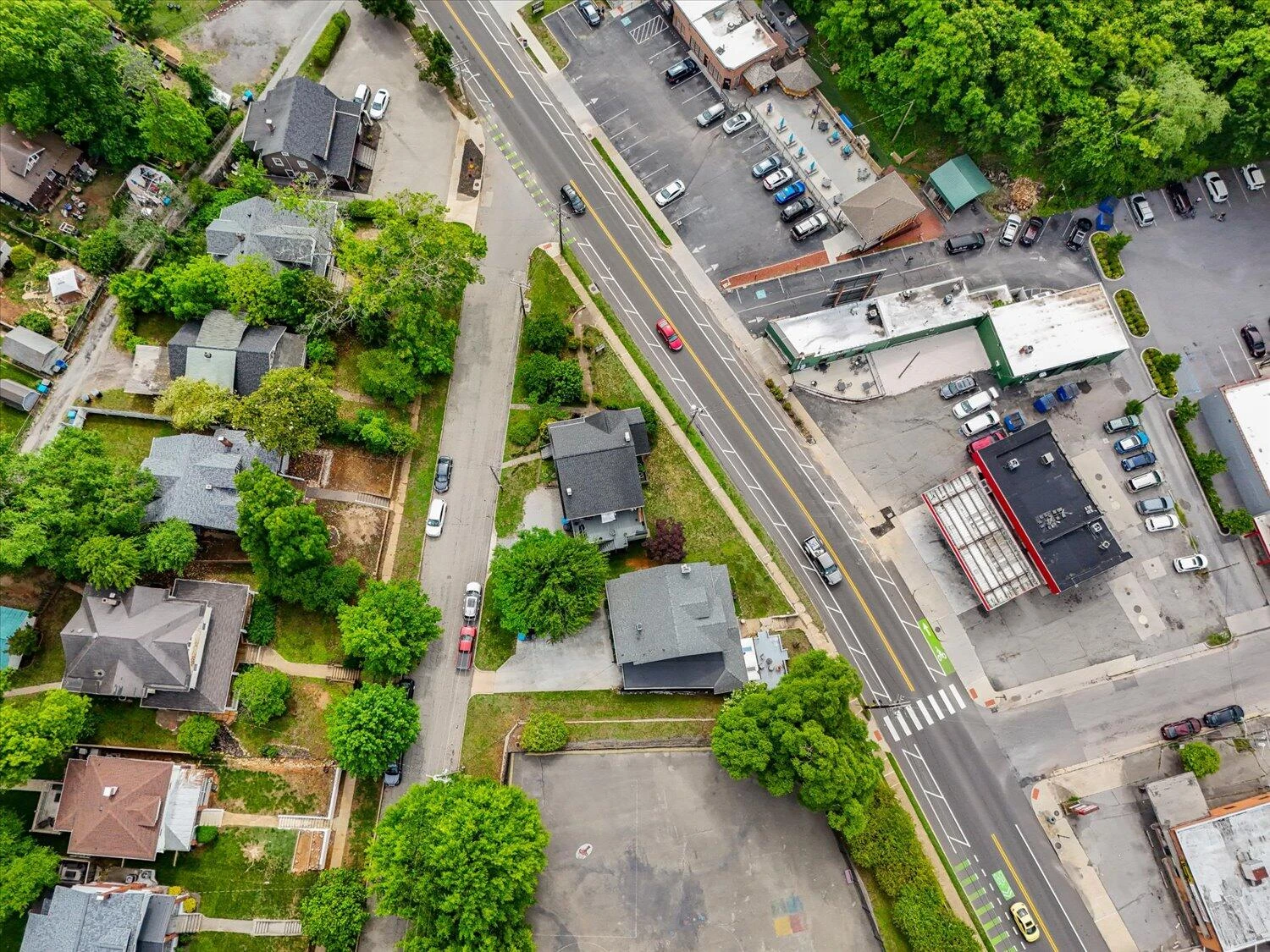 1911 Memorial AVE SW - Photo 17
