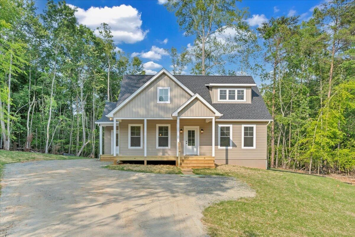 241 Spring Chase DR