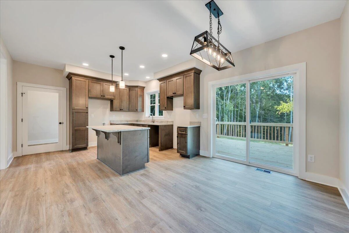 241 Spring Chase DR - Photo 12