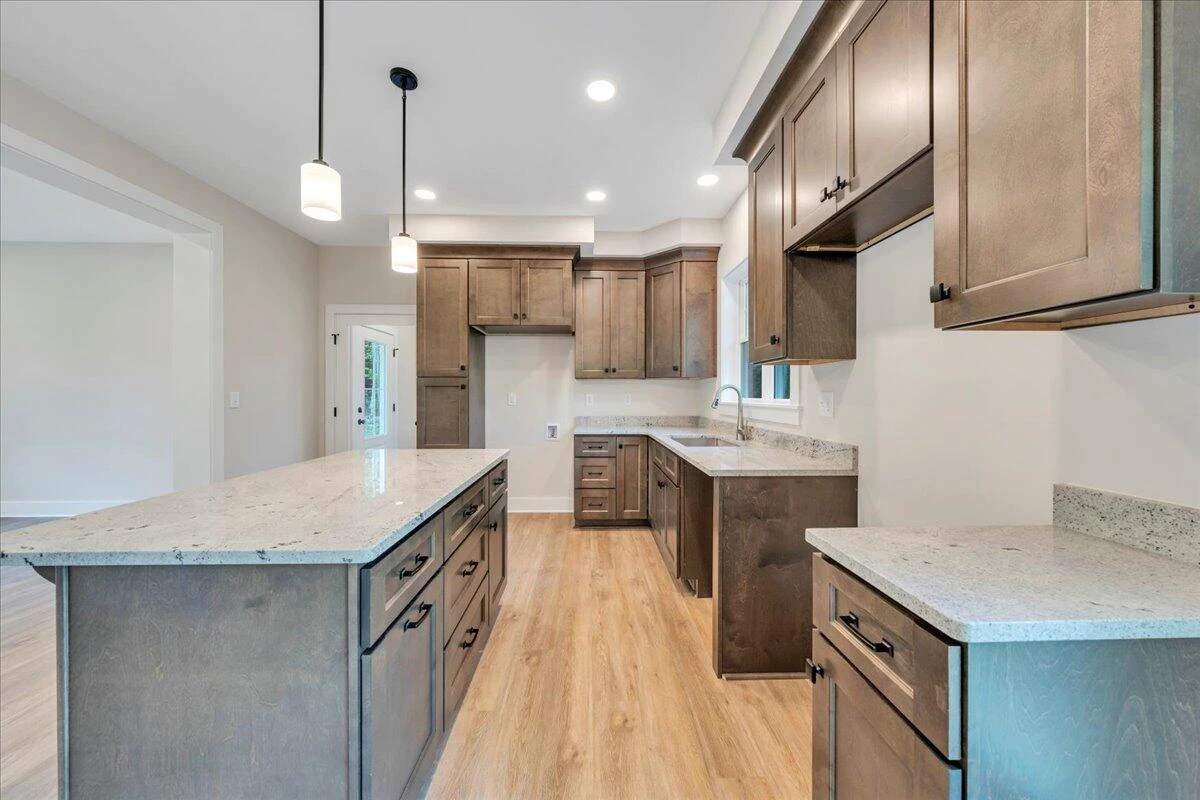 241 Spring Chase DR - Photo 14