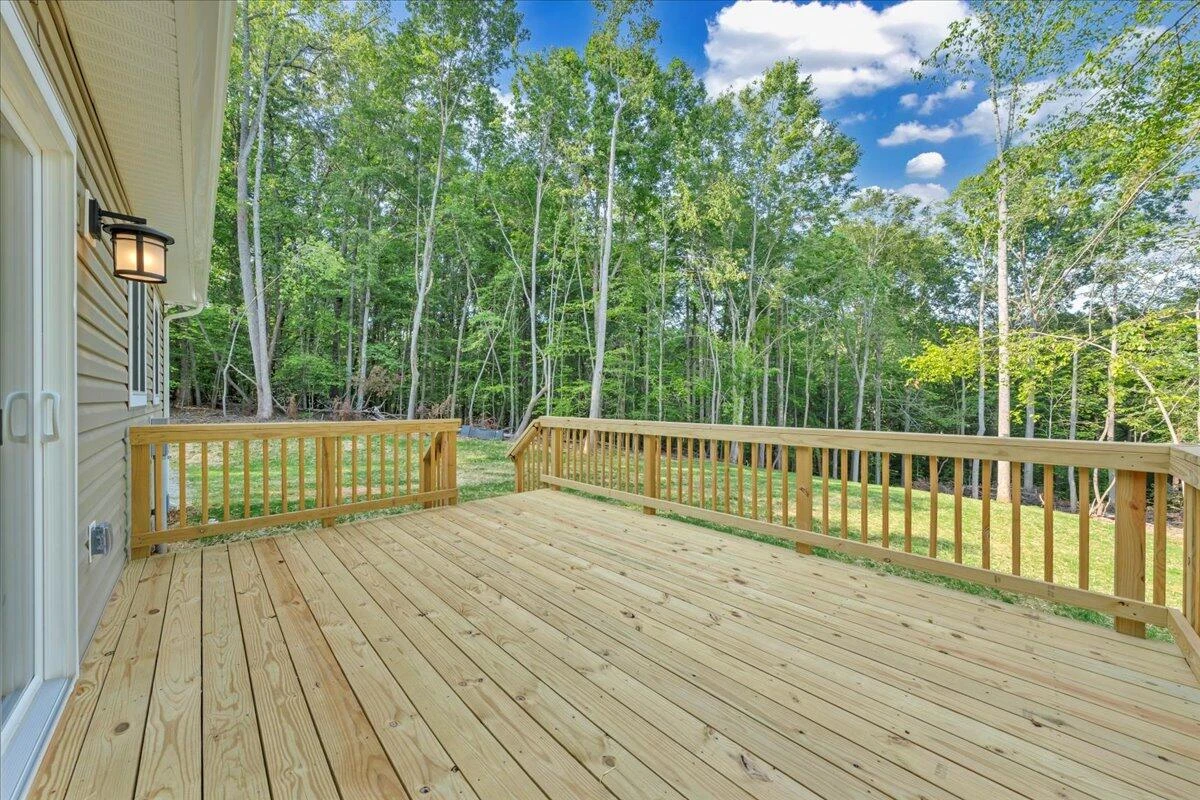 241 Spring Chase DR - Photo 35